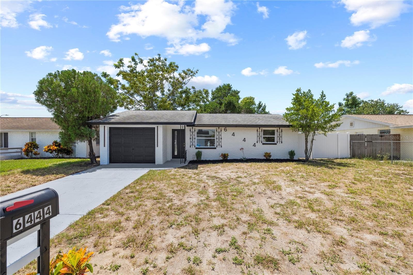 Single Family Residence at 6444 JUNIPER RD, PORT RICHEY, photo 10 of 36