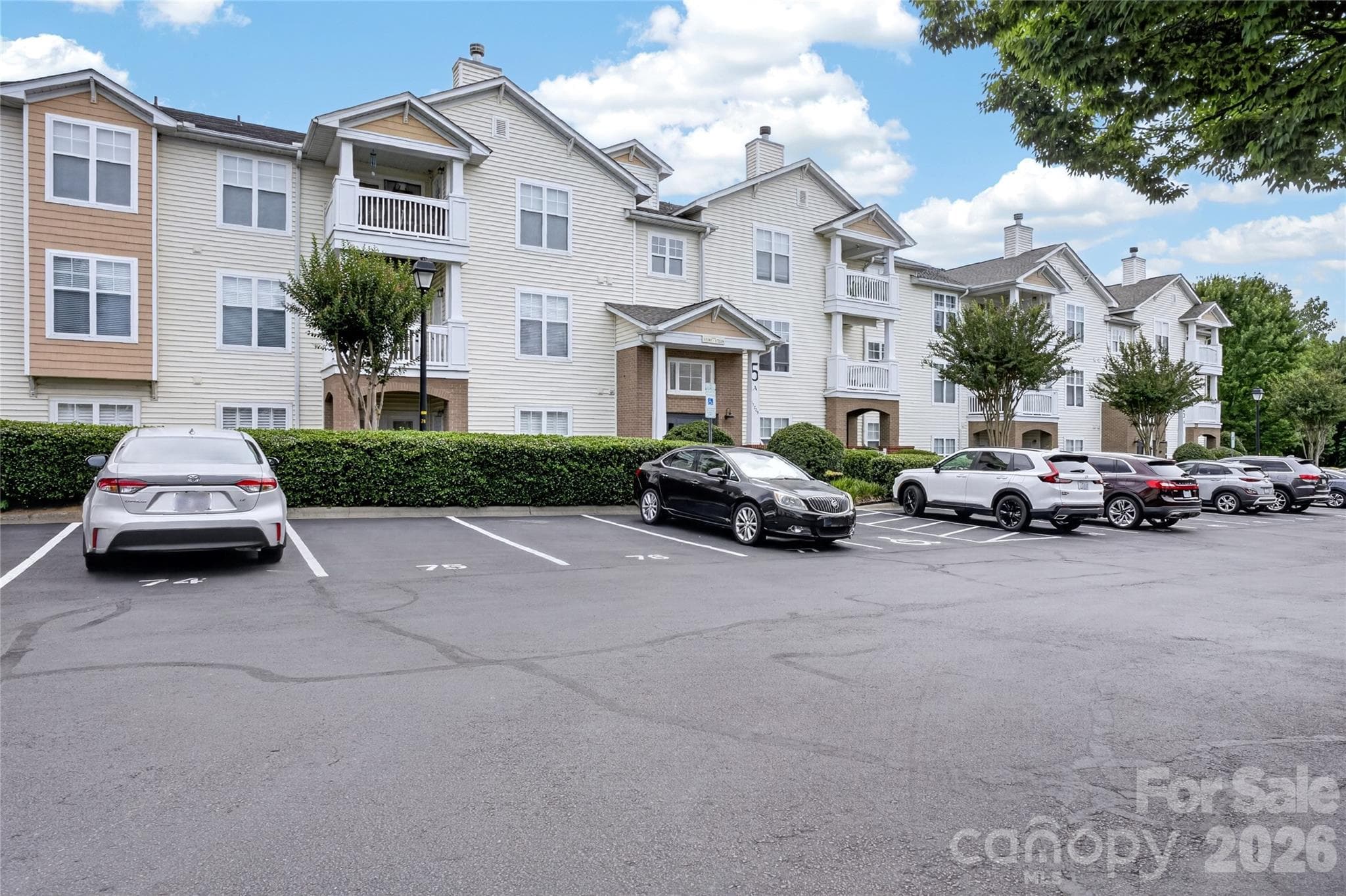 Condominium at 17221 Doe Valley Court, Cornelius, photo 17 of 17