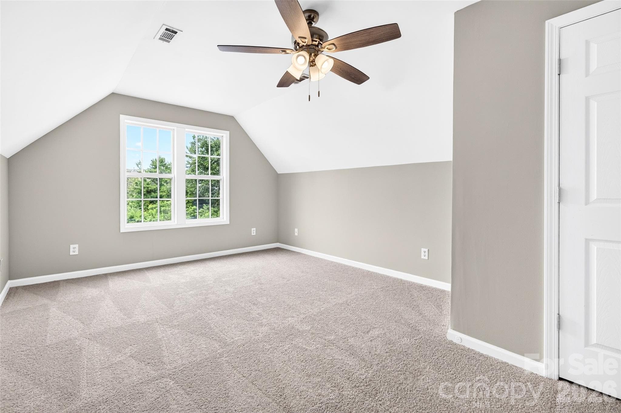 Huge Bed/Bonus - 3808 Nuthatch Drive, Indian Trail