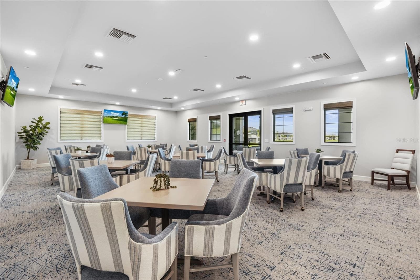 Condominium at 14257 HERITAGE LANDING BLVD #1122, PUNTA GORDA, photo 37 of 60