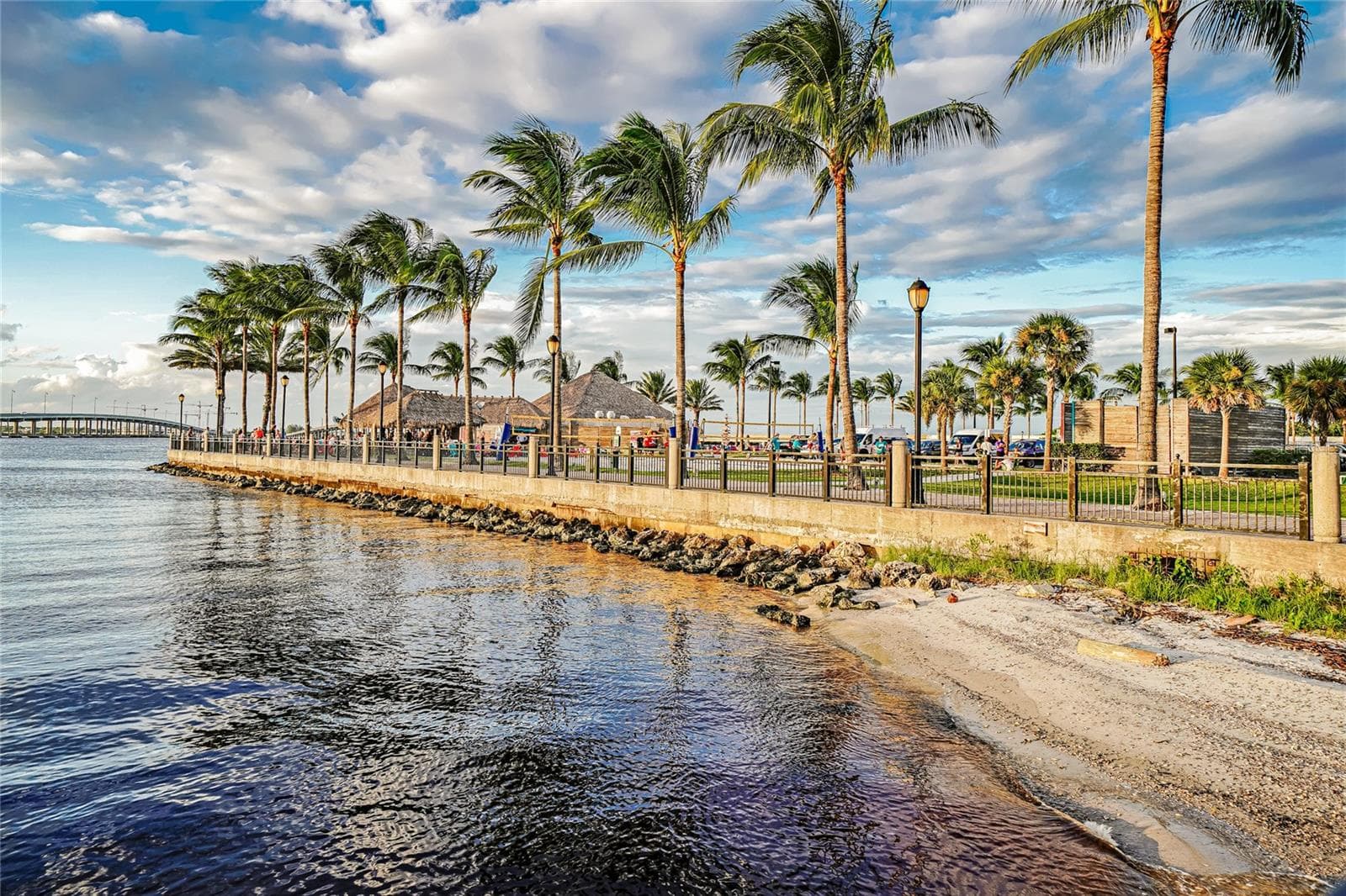 Charlotte Harbor walk - 14257 HERITAGE LANDING BLVD #1122, PUNTA GORDA
