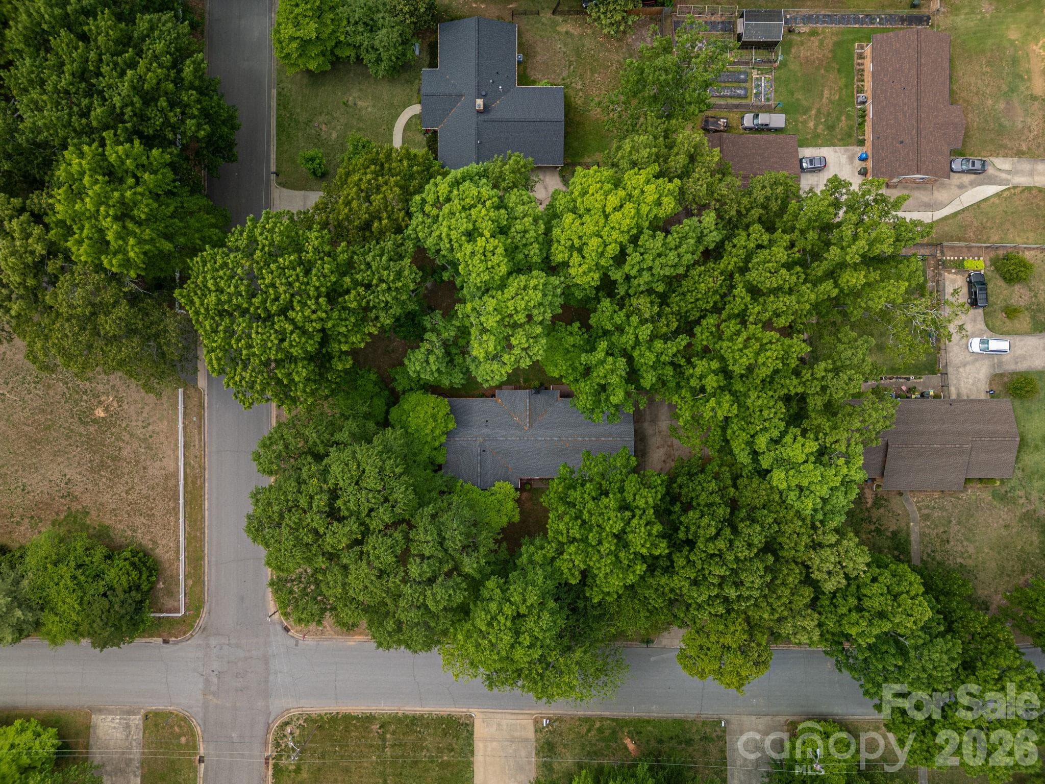 Single Family Residence at 602 Lee Street, Kings Mountain, photo 40 of 48