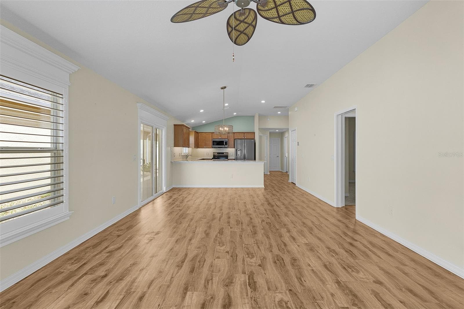 Villa at 2952 KRAMER CT, THE VILLAGES, photo 11 of 53