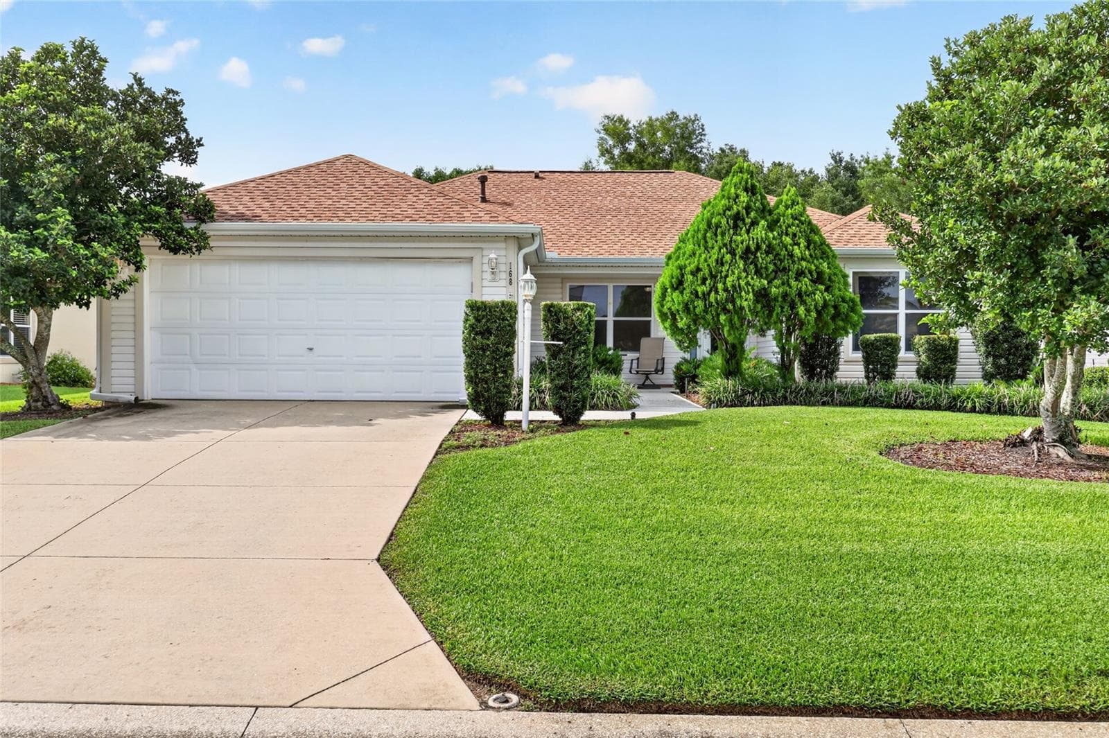 Single Family Residence at 168 PALERMO PL, LADY LAKE, photo 2 of 52