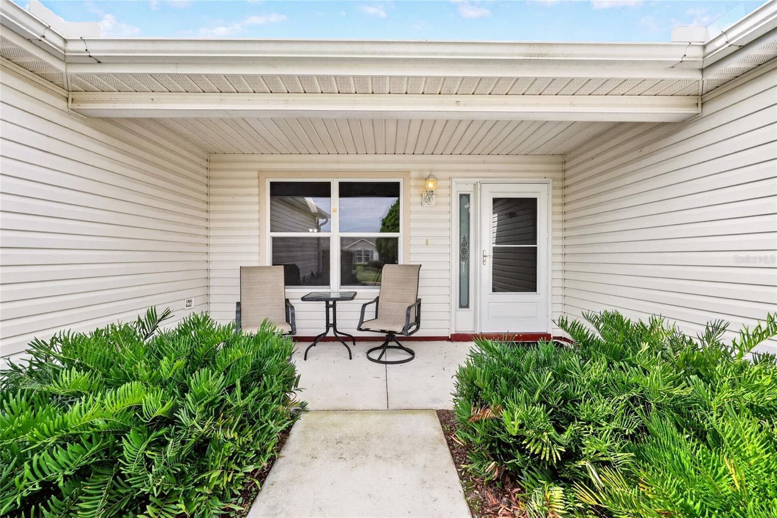 Single Family Residence at 168 PALERMO PL, LADY LAKE, photo 4 of 52