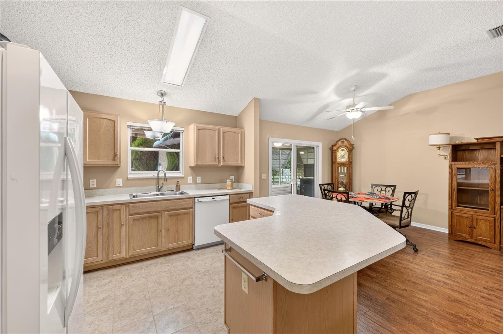 Single Family Residence at 168 PALERMO PL, LADY LAKE, photo 12 of 52