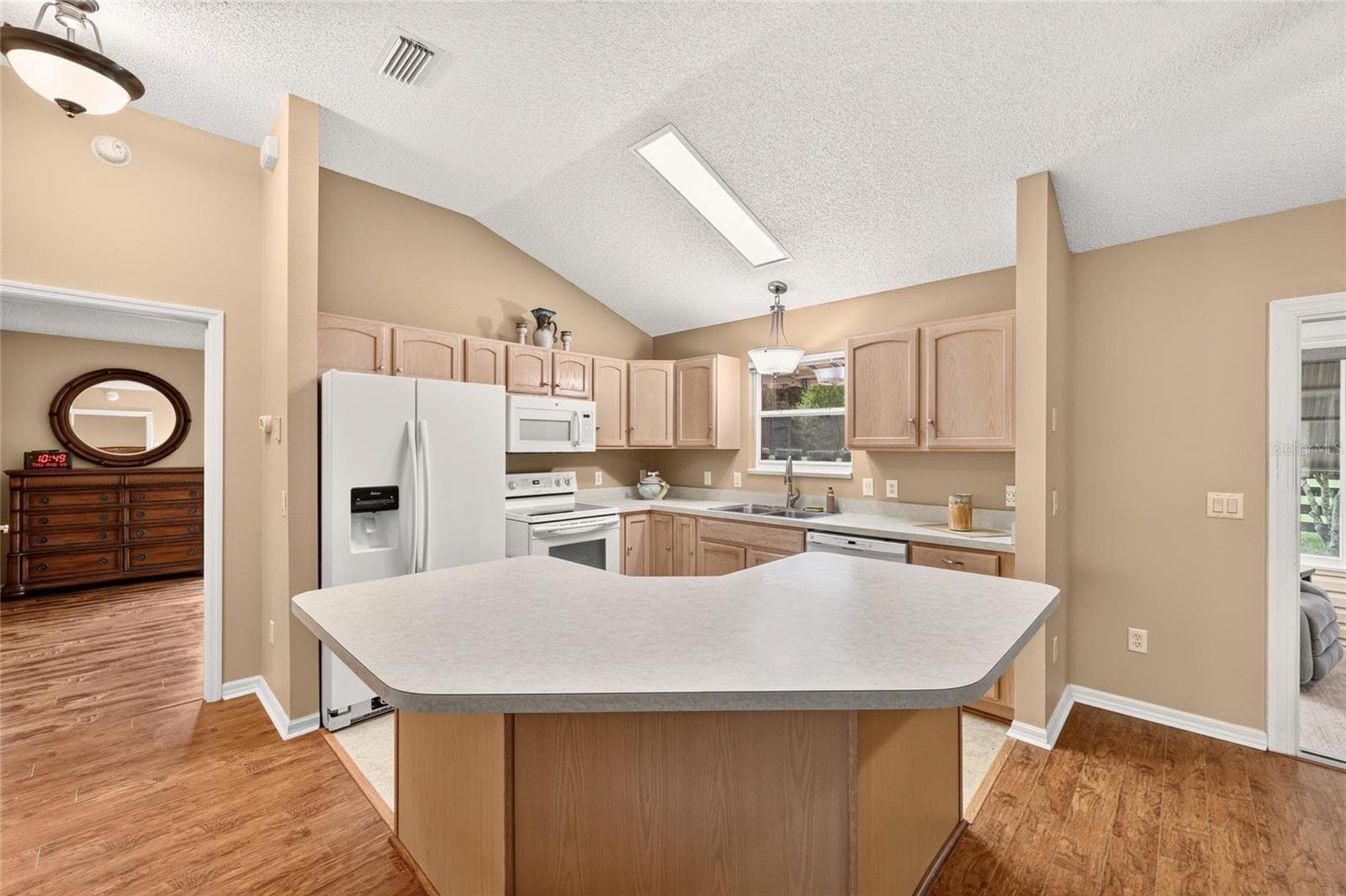 Single Family Residence at 168 PALERMO PL, LADY LAKE, photo 14 of 52