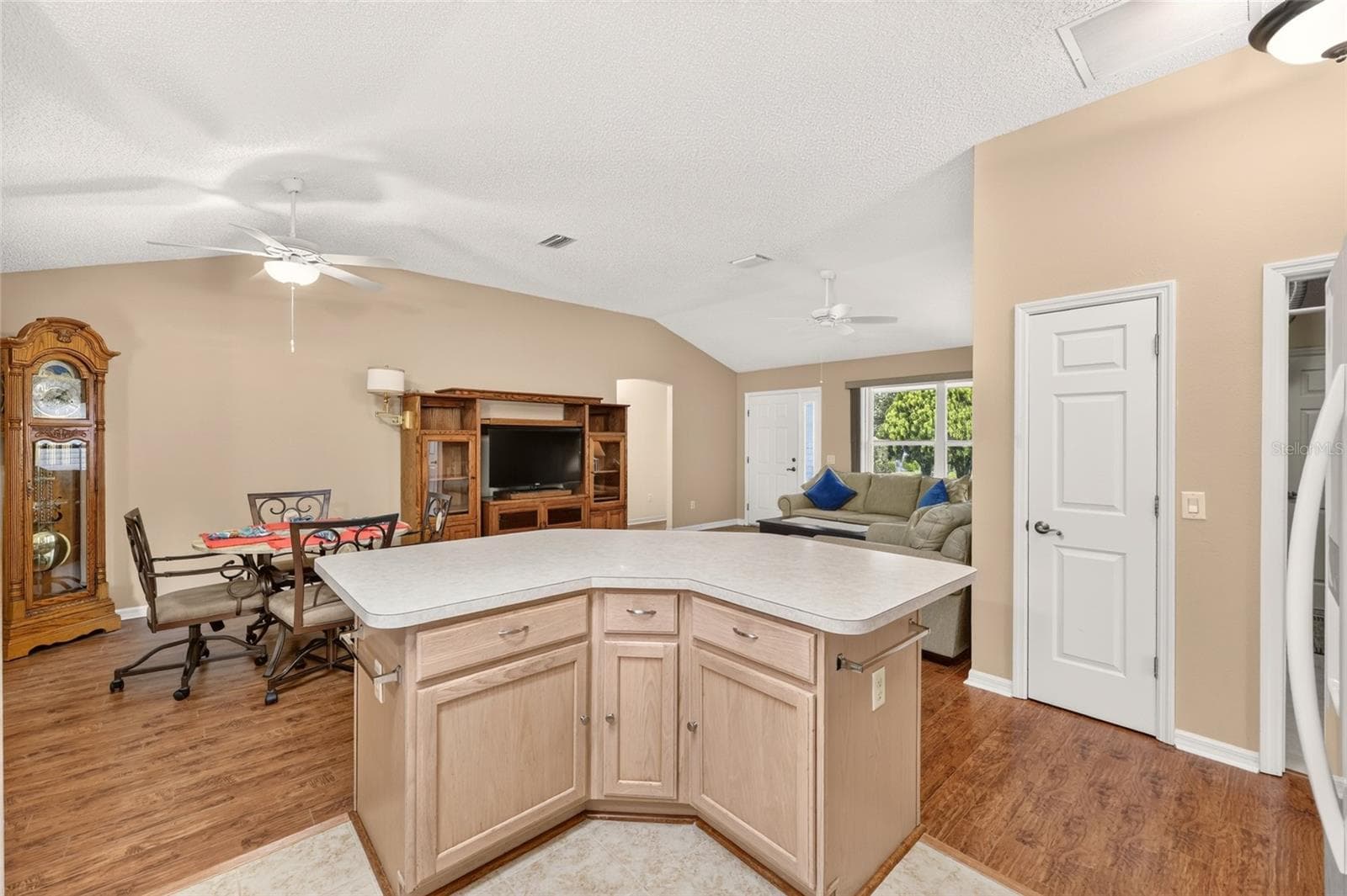 Single Family Residence at 168 PALERMO PL, LADY LAKE, photo 16 of 52
