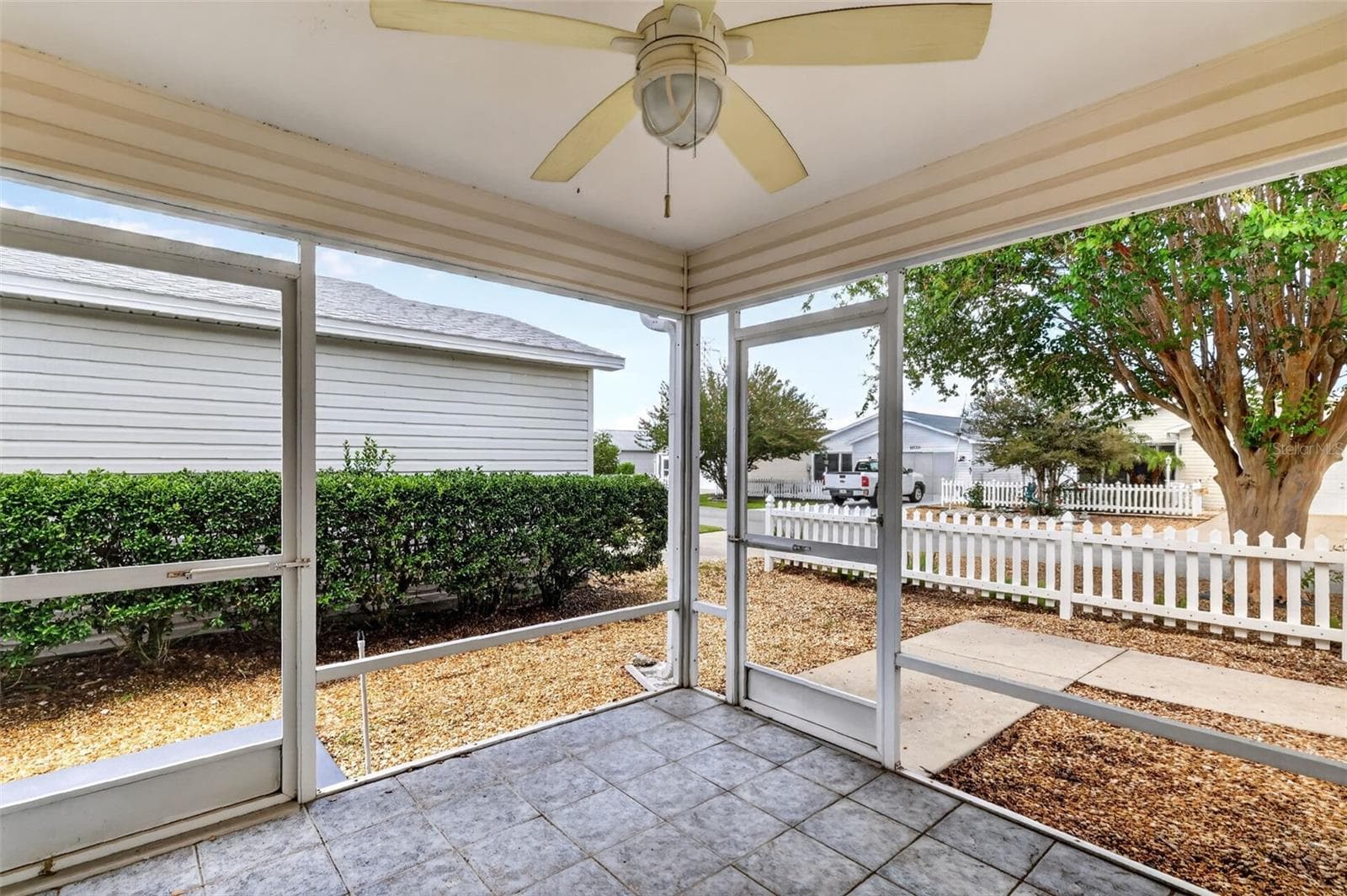 Villa at 1606 CAMPOS DR, THE VILLAGES, photo 27 of 43