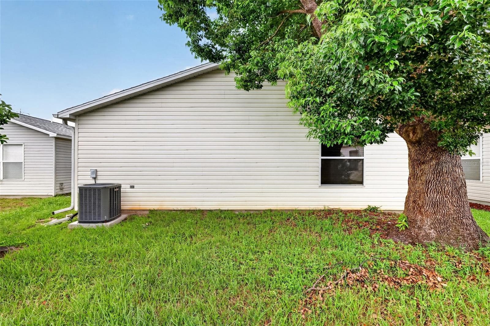 Villa at 1606 CAMPOS DR, THE VILLAGES, photo 28 of 43