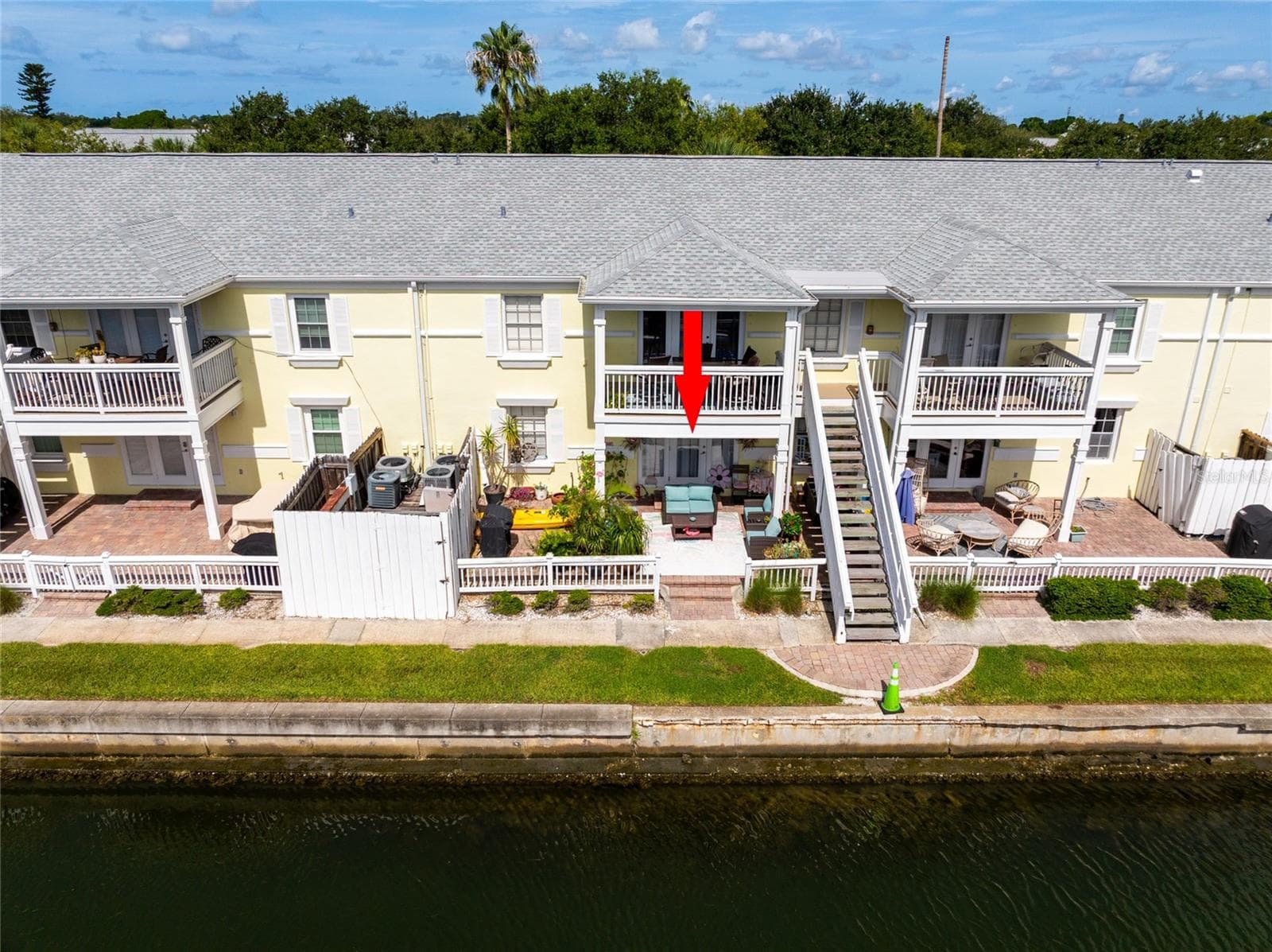 Condominium at 5132 BEACH DR SE #C, ST PETERSBURG, photo 7 of 41