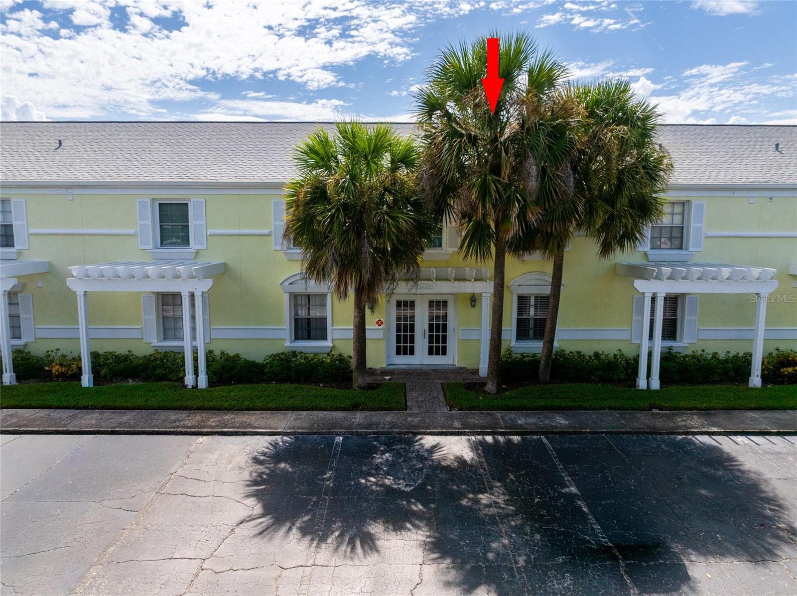 Condominium at 5132 BEACH DR SE #C, ST PETERSBURG, photo 8 of 41