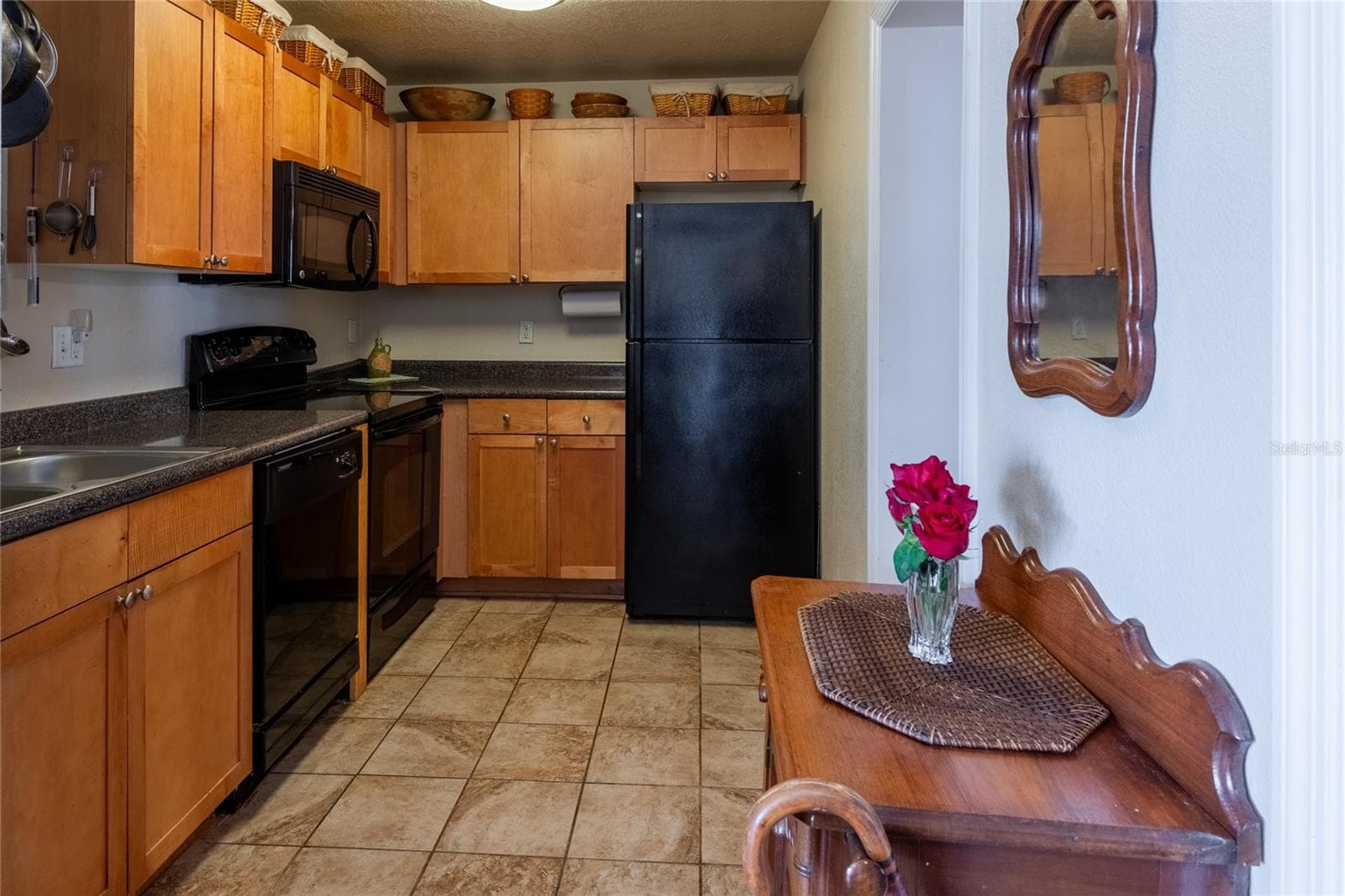 Condominium at 5132 BEACH DR SE #C, ST PETERSBURG, photo 15 of 41