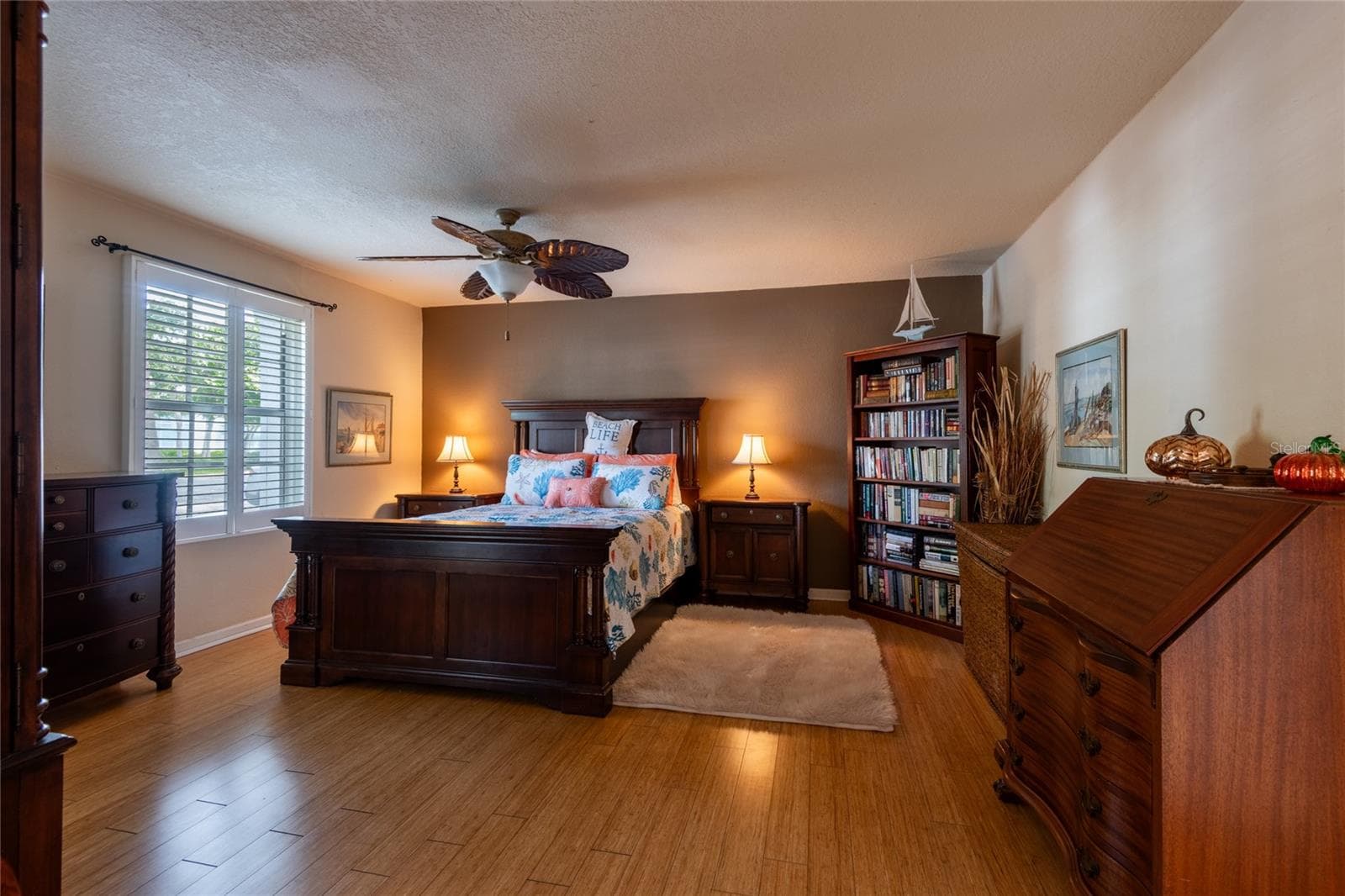 Condominium at 5132 BEACH DR SE #C, ST PETERSBURG, photo 18 of 41
