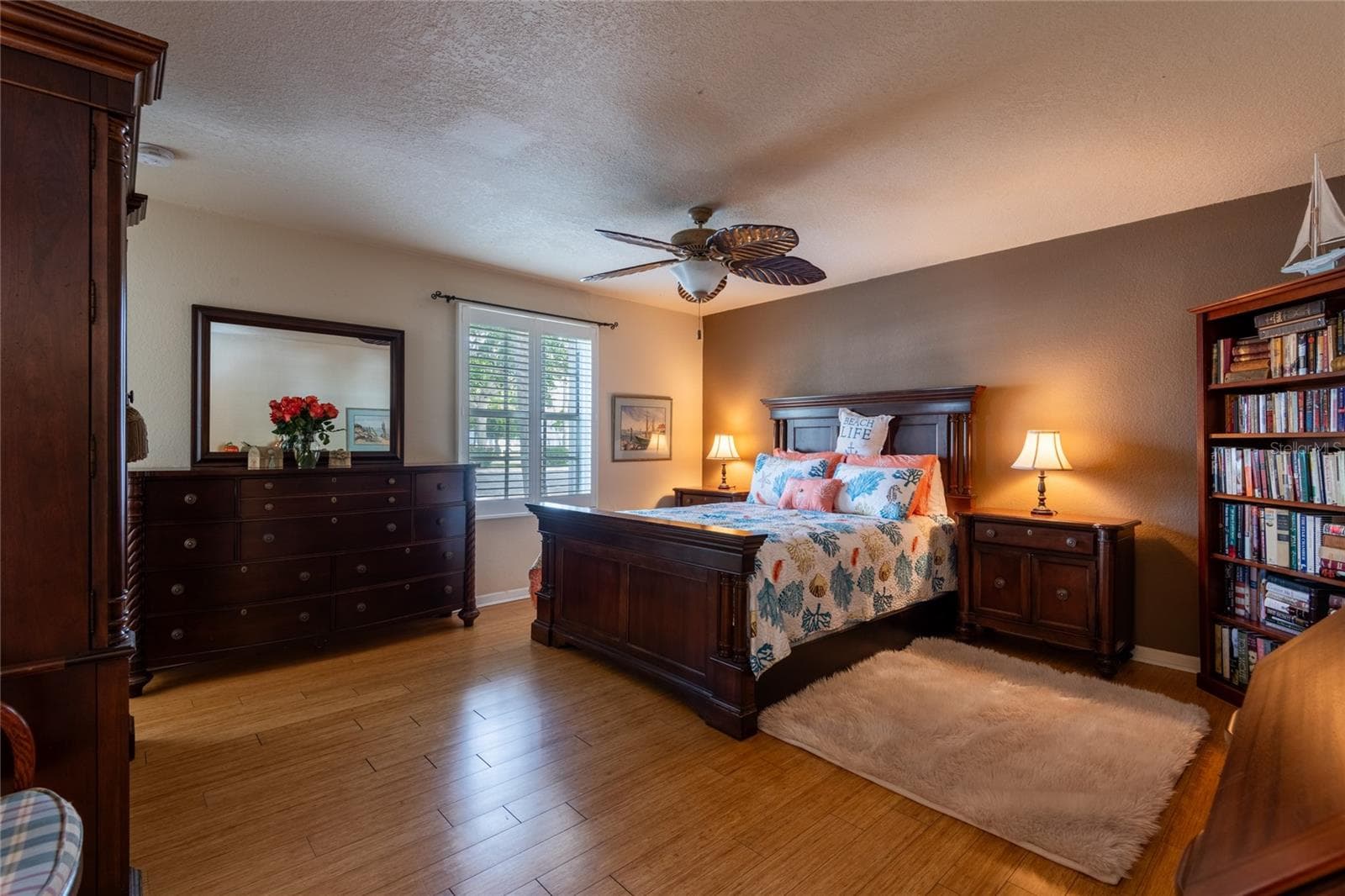 Condominium at 5132 BEACH DR SE #C, ST PETERSBURG, photo 19 of 41