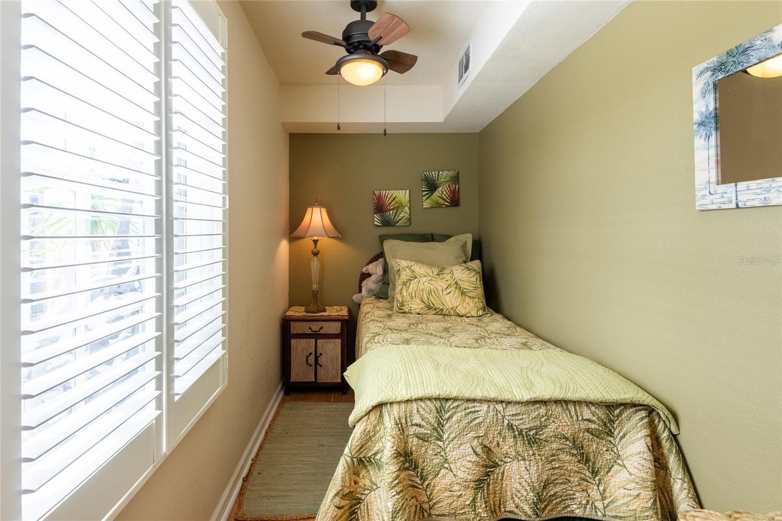 Condominium at 5132 BEACH DR SE #C, ST PETERSBURG, photo 25 of 41