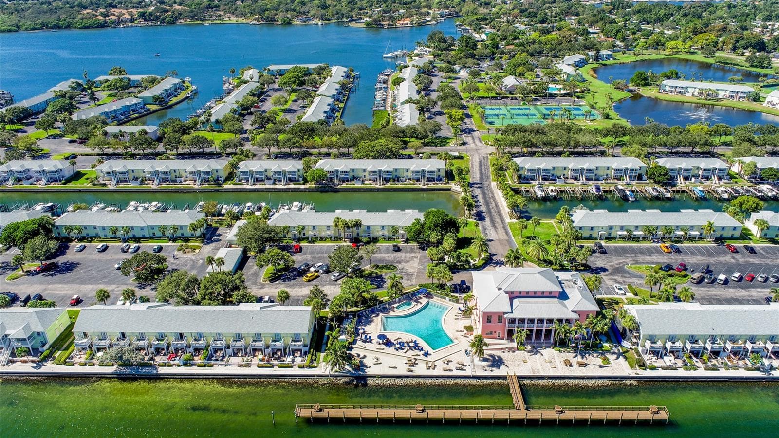 Condominium at 5132 BEACH DR SE #C, ST PETERSBURG, photo 39 of 41