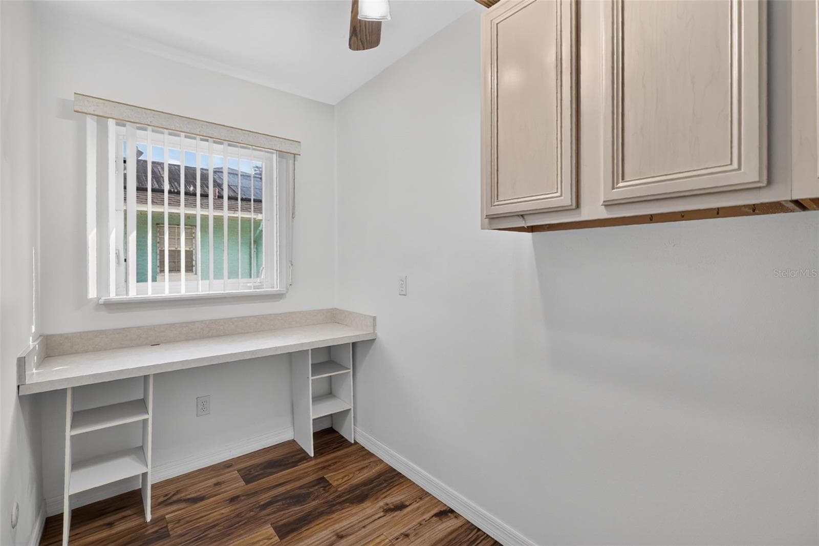 Office - 35546 CEDAR LN, LEESBURG