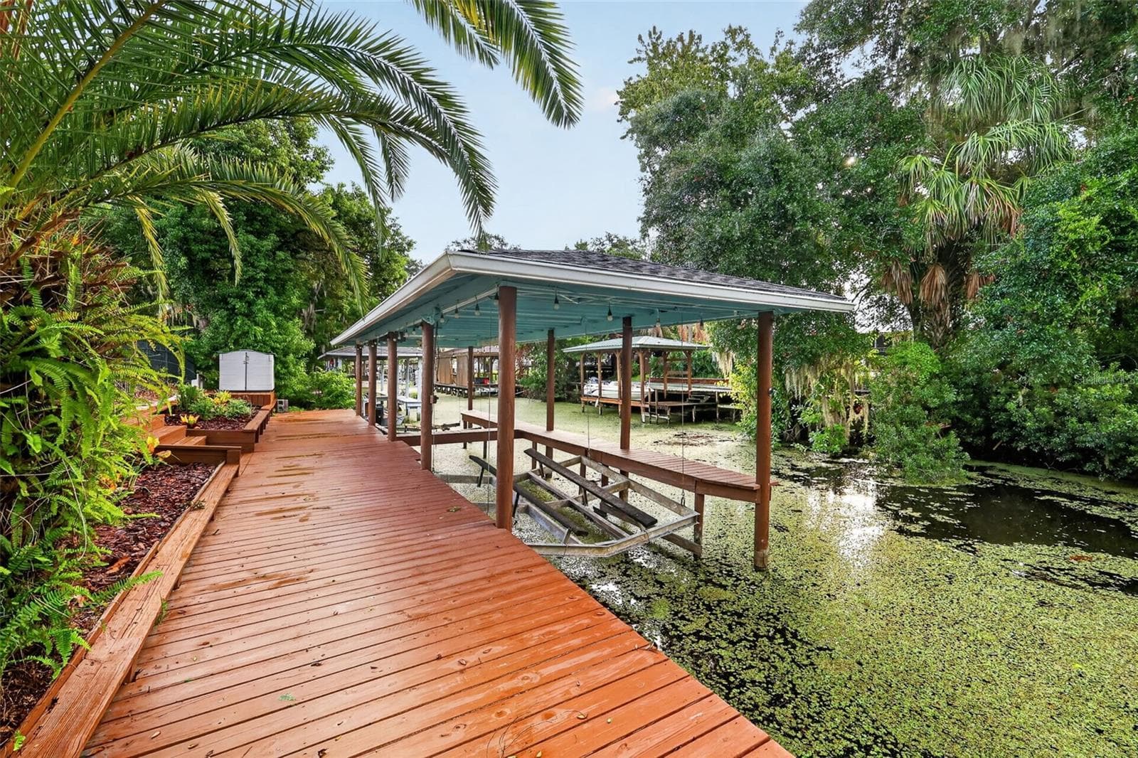 Dual Slip Dock - 35546 CEDAR LN, LEESBURG