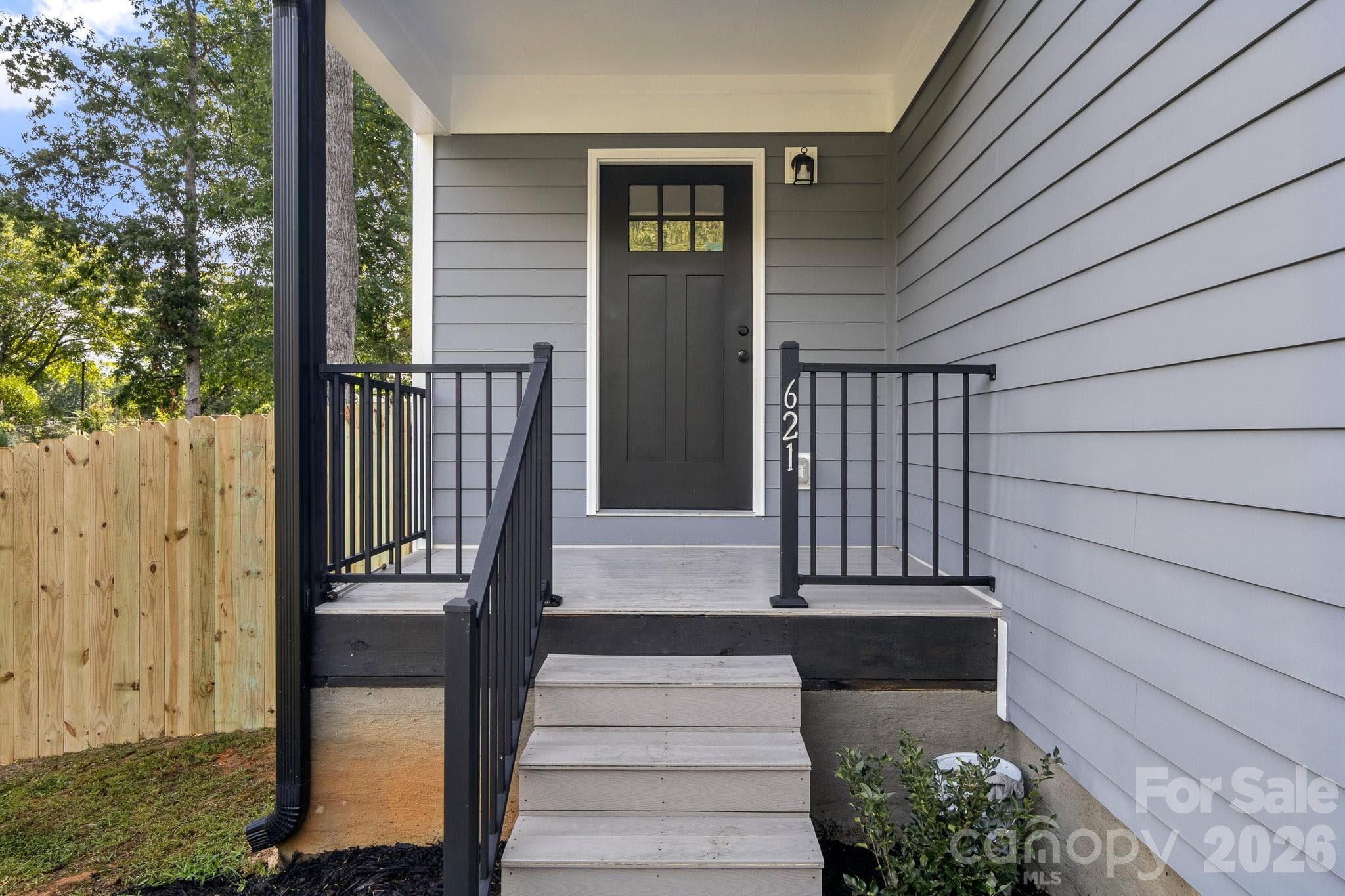 Single Family Residence at 621 Norland Avenue, Kannapolis, photo 2 of 47