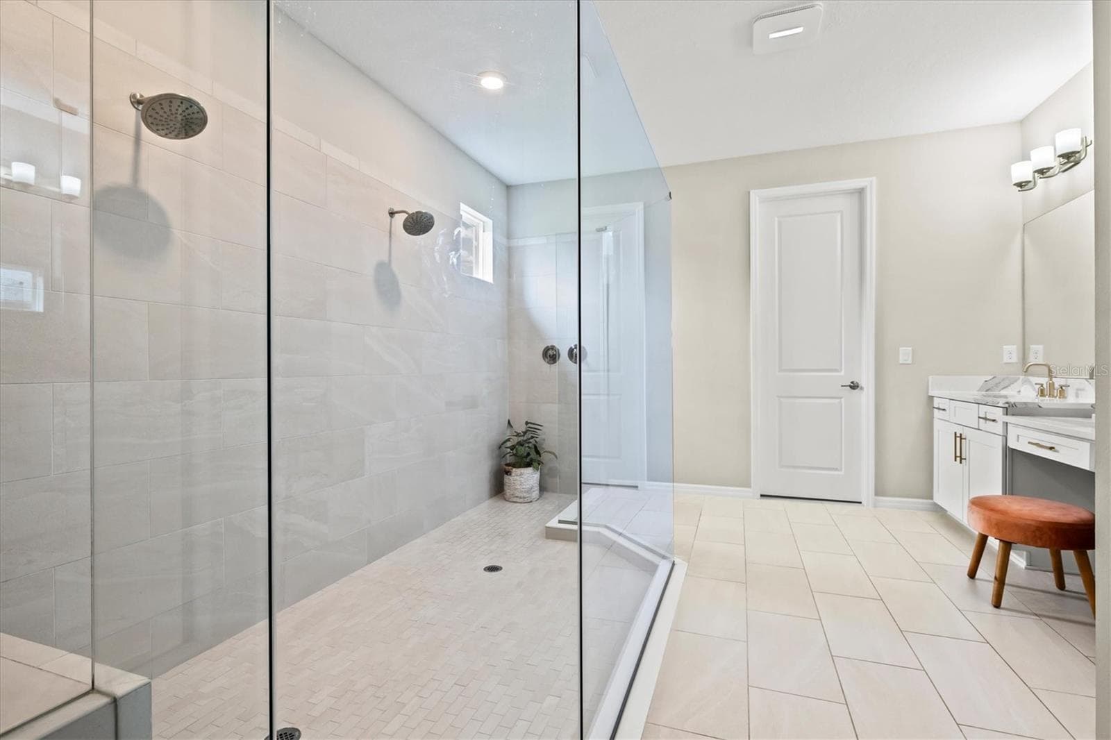 Single Family Residence at 9297 TEQUILA SUNRISE DR, SARASOTA, photo 28 of 100