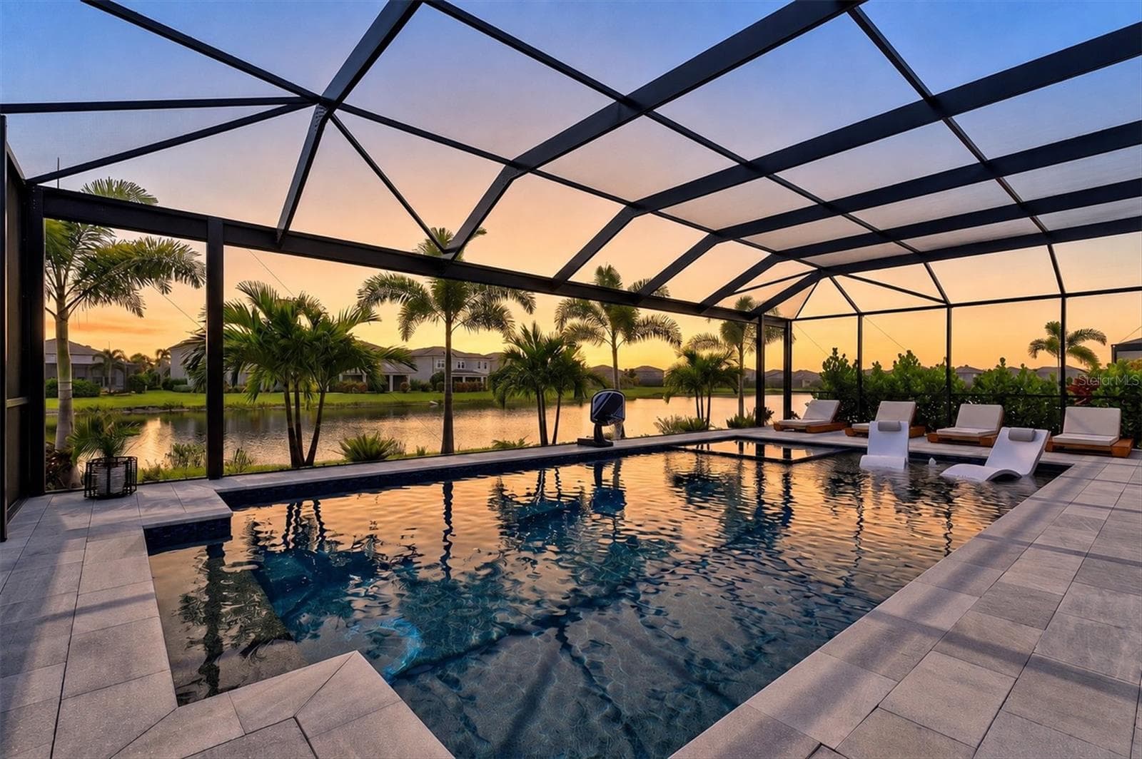 9297 TEQUILA SUNRISE DR