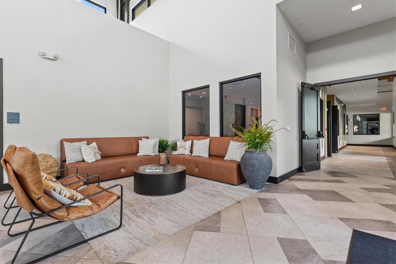 The popular HUB community center - 9297 TEQUILA SUNRISE DR, SARASOTA