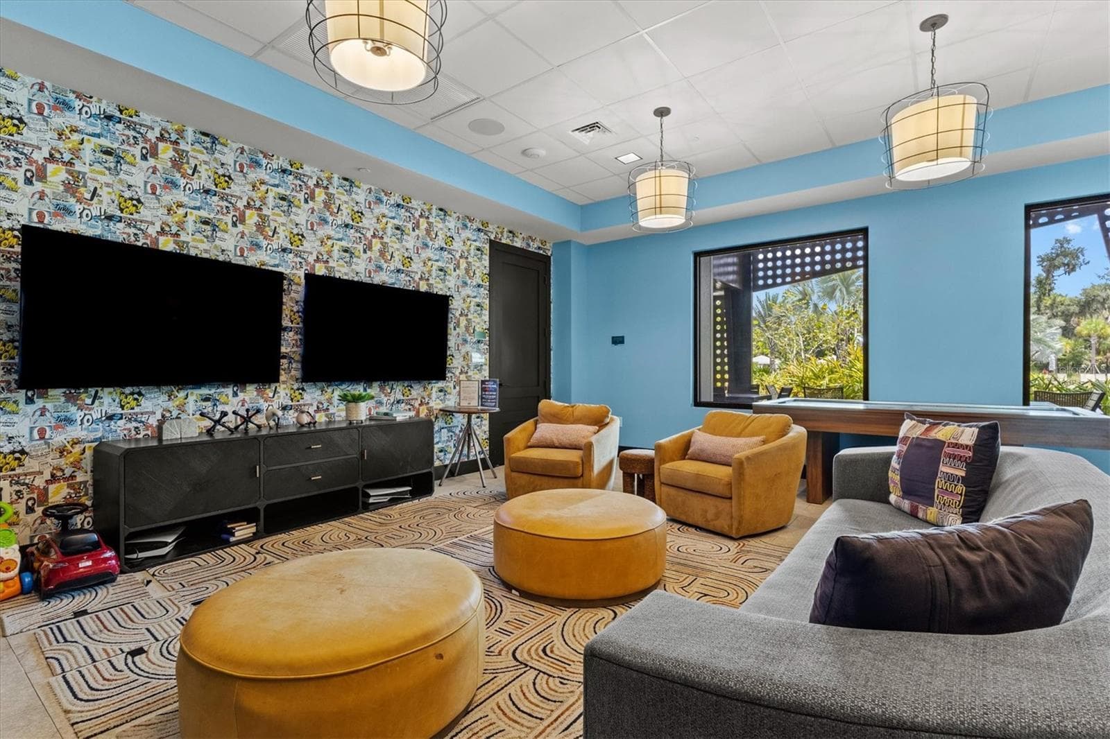 The popular HUB community center - 9297 TEQUILA SUNRISE DR, SARASOTA