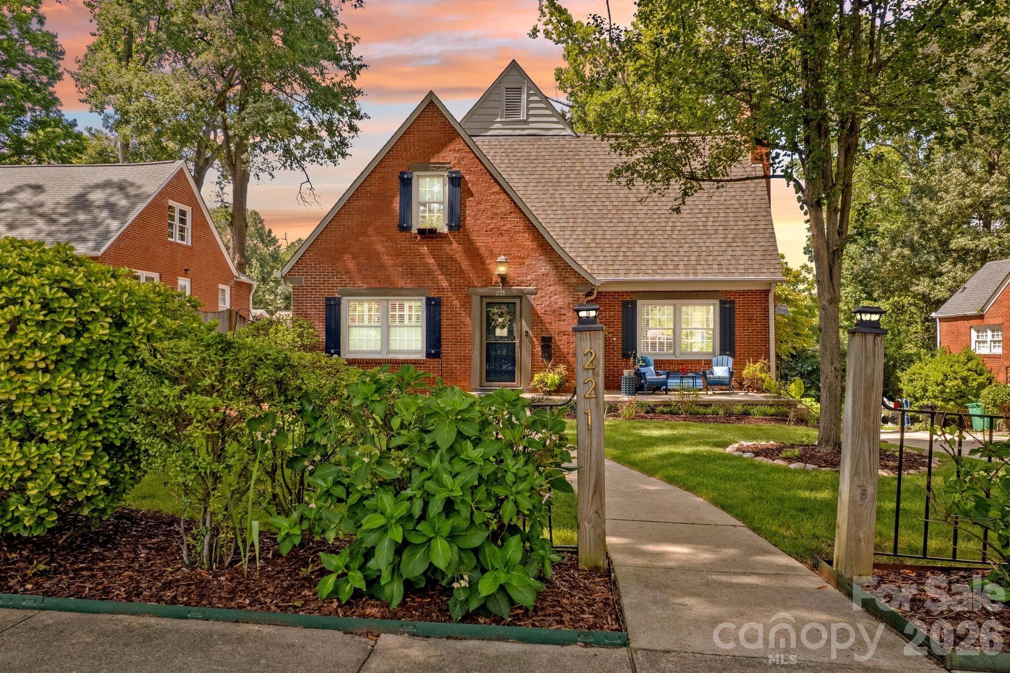 Single Family Residence at 221 Woodrow Avenue, High Point, photo 2 of 47