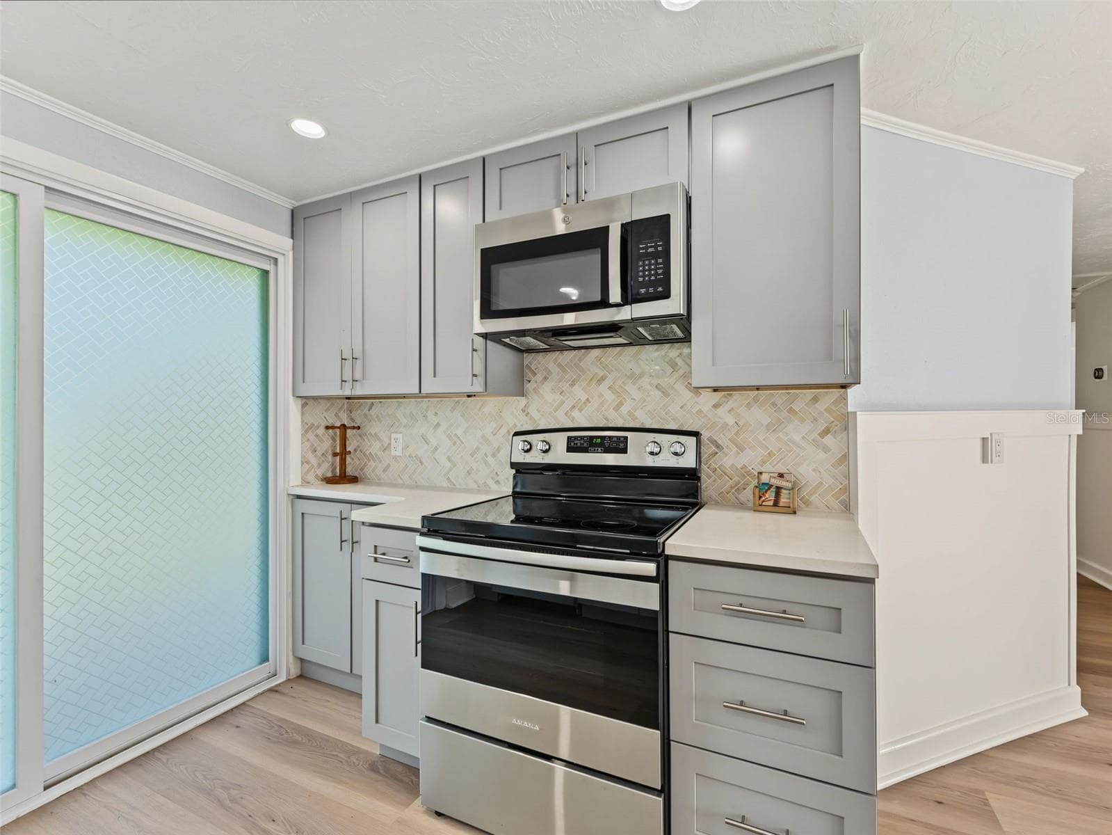 Single Family Residence at 14233 SHILOH CT, HUDSON, photo 13 of 70