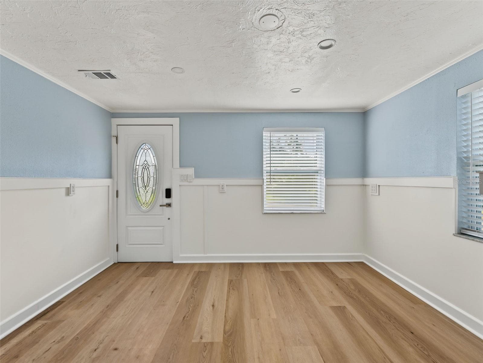 Single Family Residence at 14233 SHILOH CT, HUDSON, photo 15 of 70