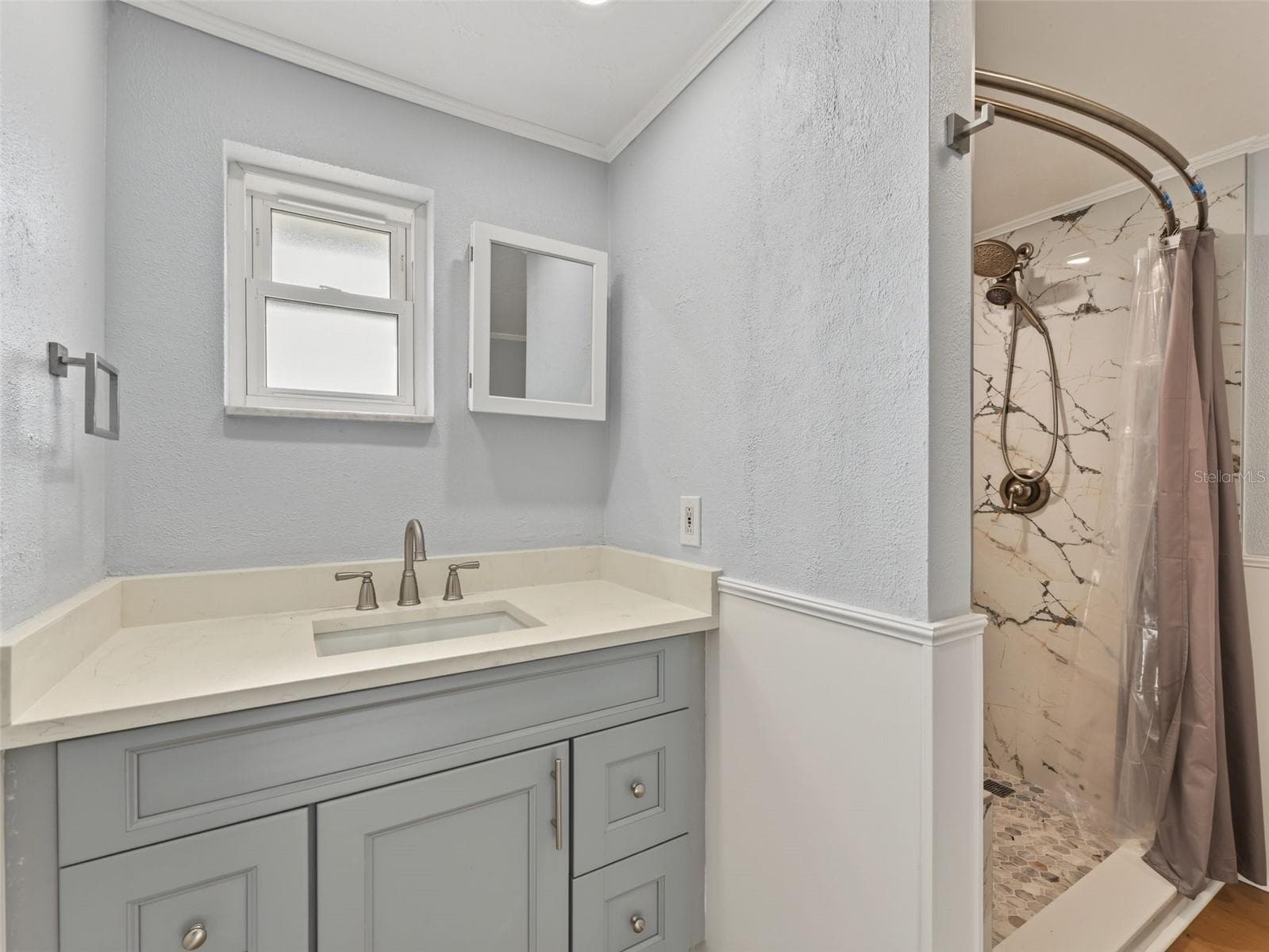 Single Family Residence at 14233 SHILOH CT, HUDSON, photo 18 of 70