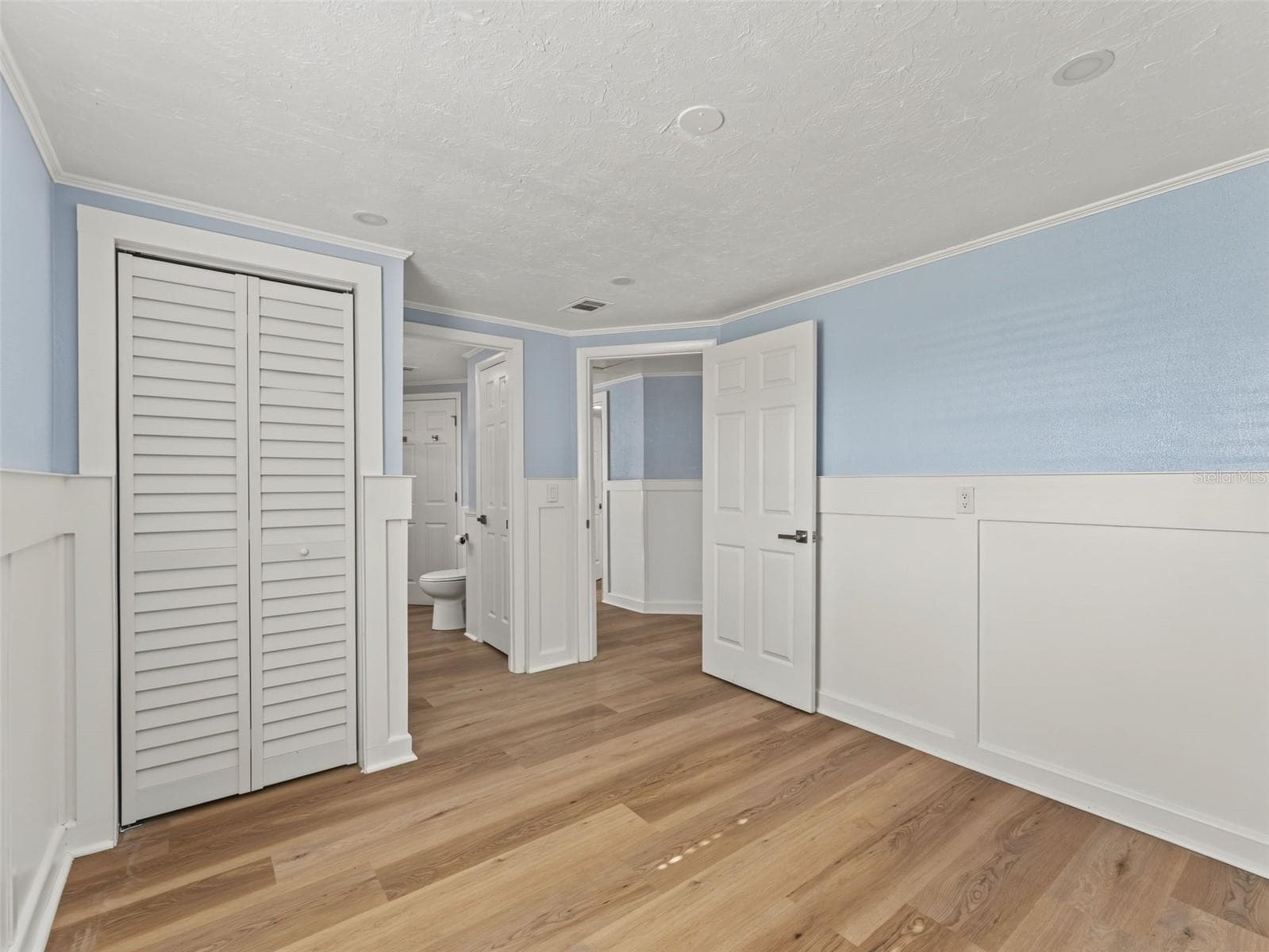 Single Family Residence at 14233 SHILOH CT, HUDSON, photo 23 of 70