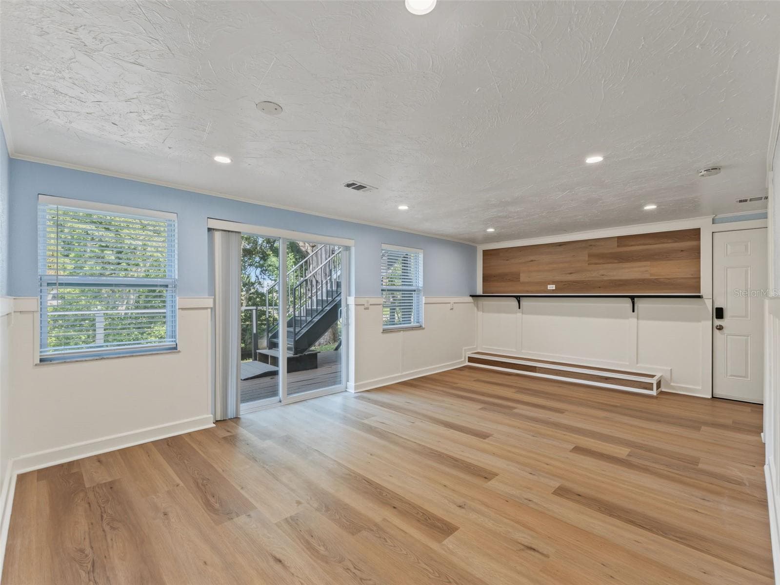 Single Family Residence at 14233 SHILOH CT, HUDSON, photo 27 of 70