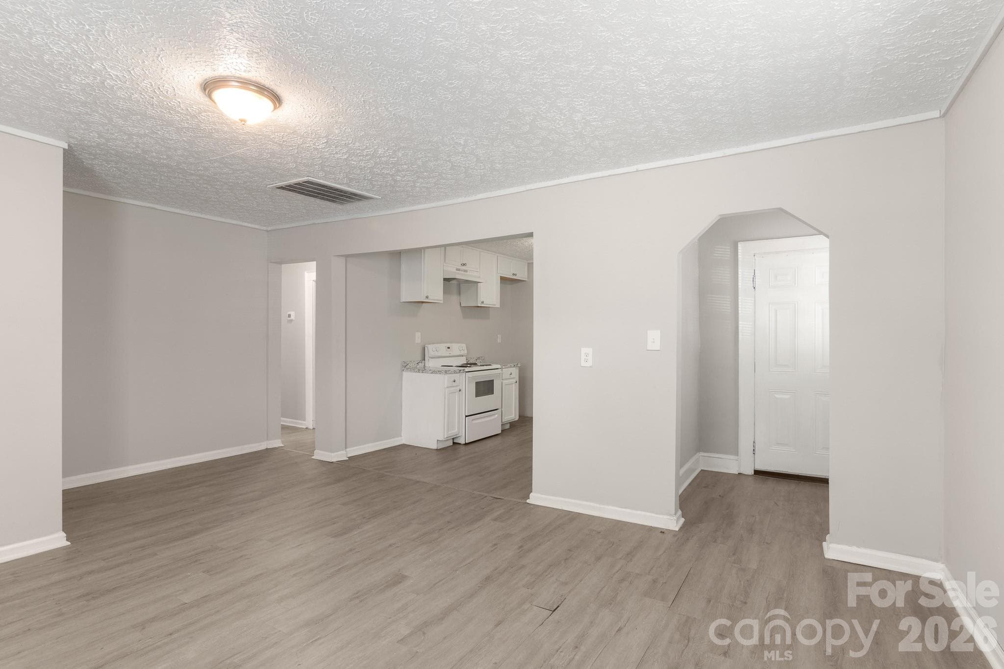 Single Family Residence at 411 S Thompson Street, Shelby, photo 6 of 18