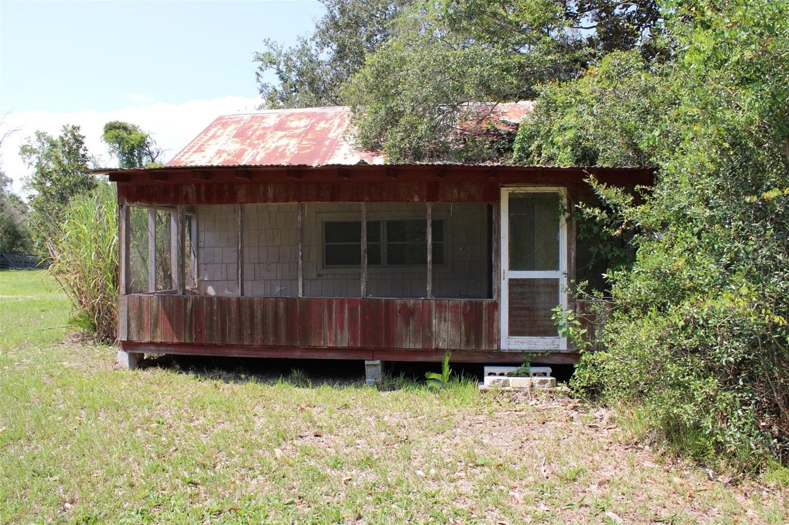 3rd Carport/shed - 15764 NE 235TH PL, FORT MC COY