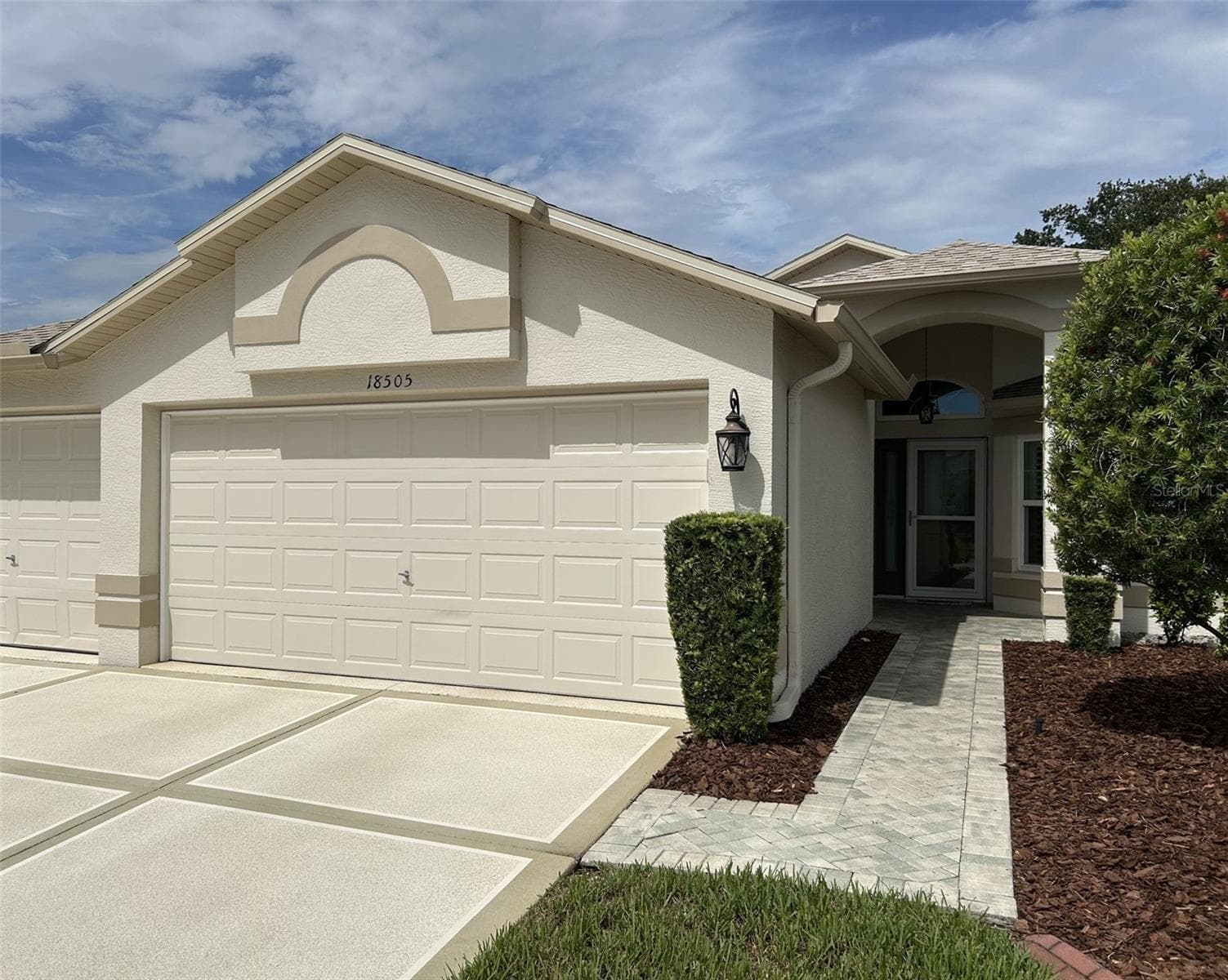 Single Family Residence at 18505 GRAND CLUB DR, HUDSON, photo 2 of 44