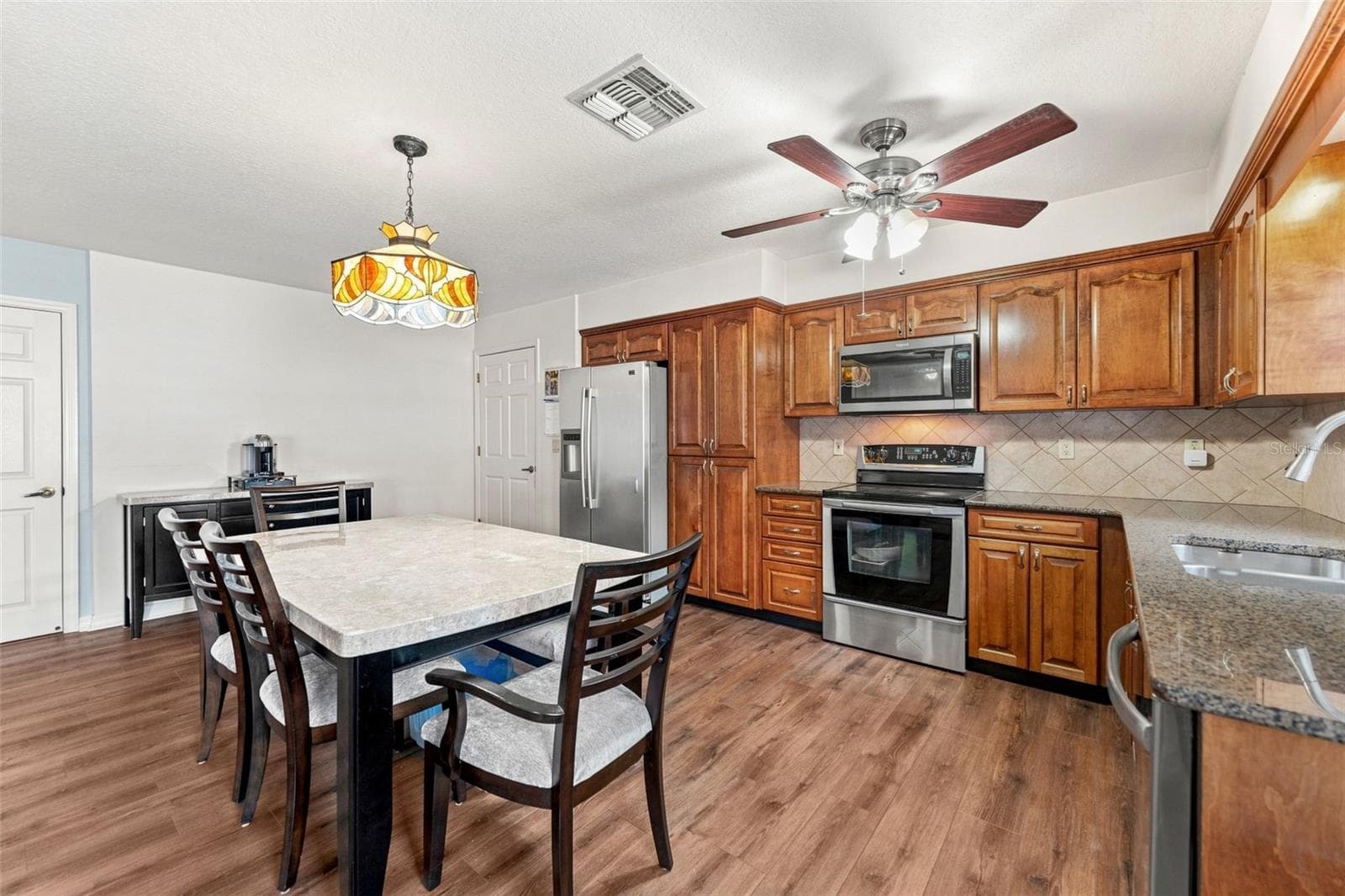 Single Family Residence at 4289 CASTLE AVE, SPRING HILL, photo 16 of 52