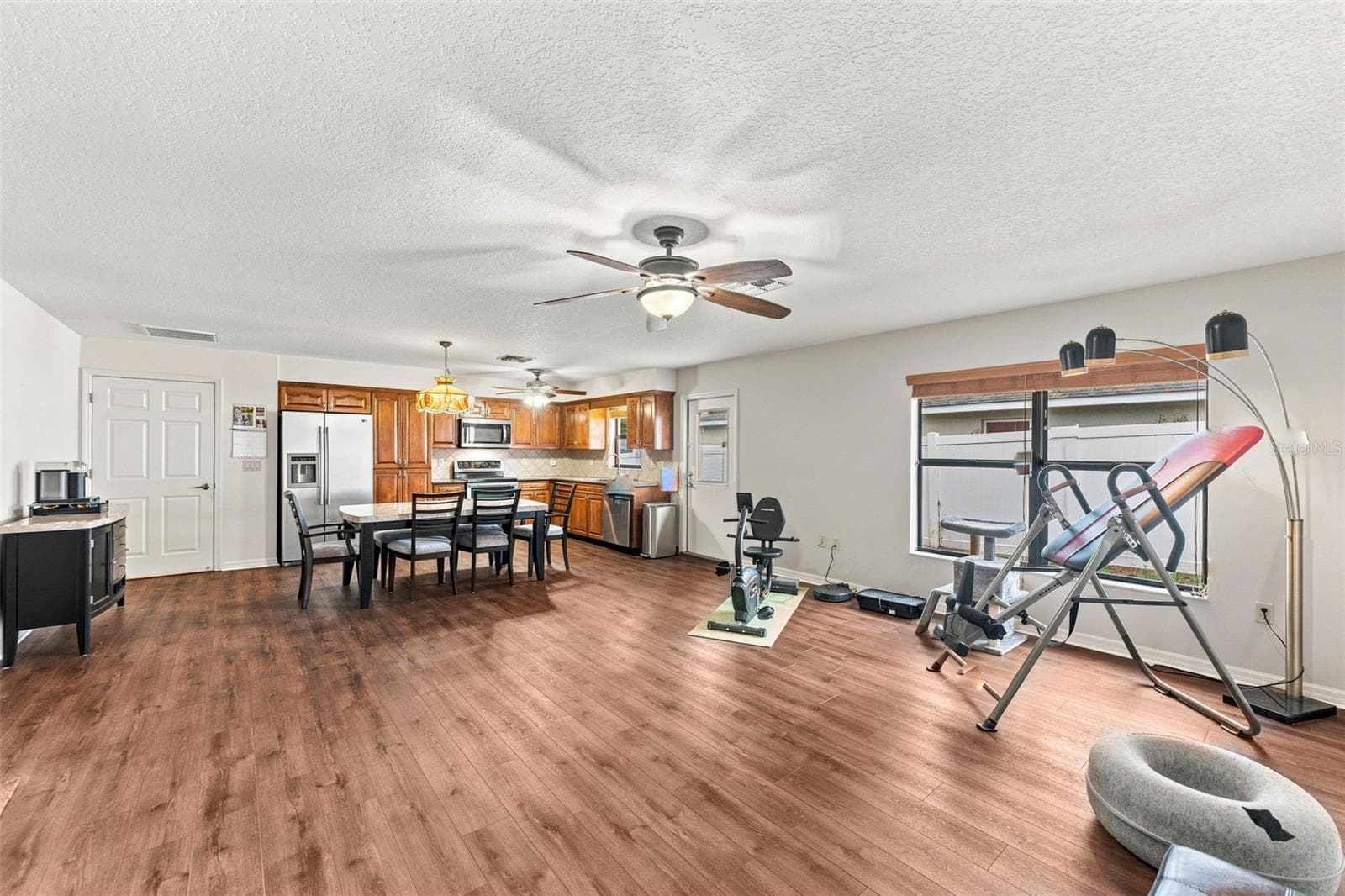 Single Family Residence at 4289 CASTLE AVE, SPRING HILL, photo 31 of 52