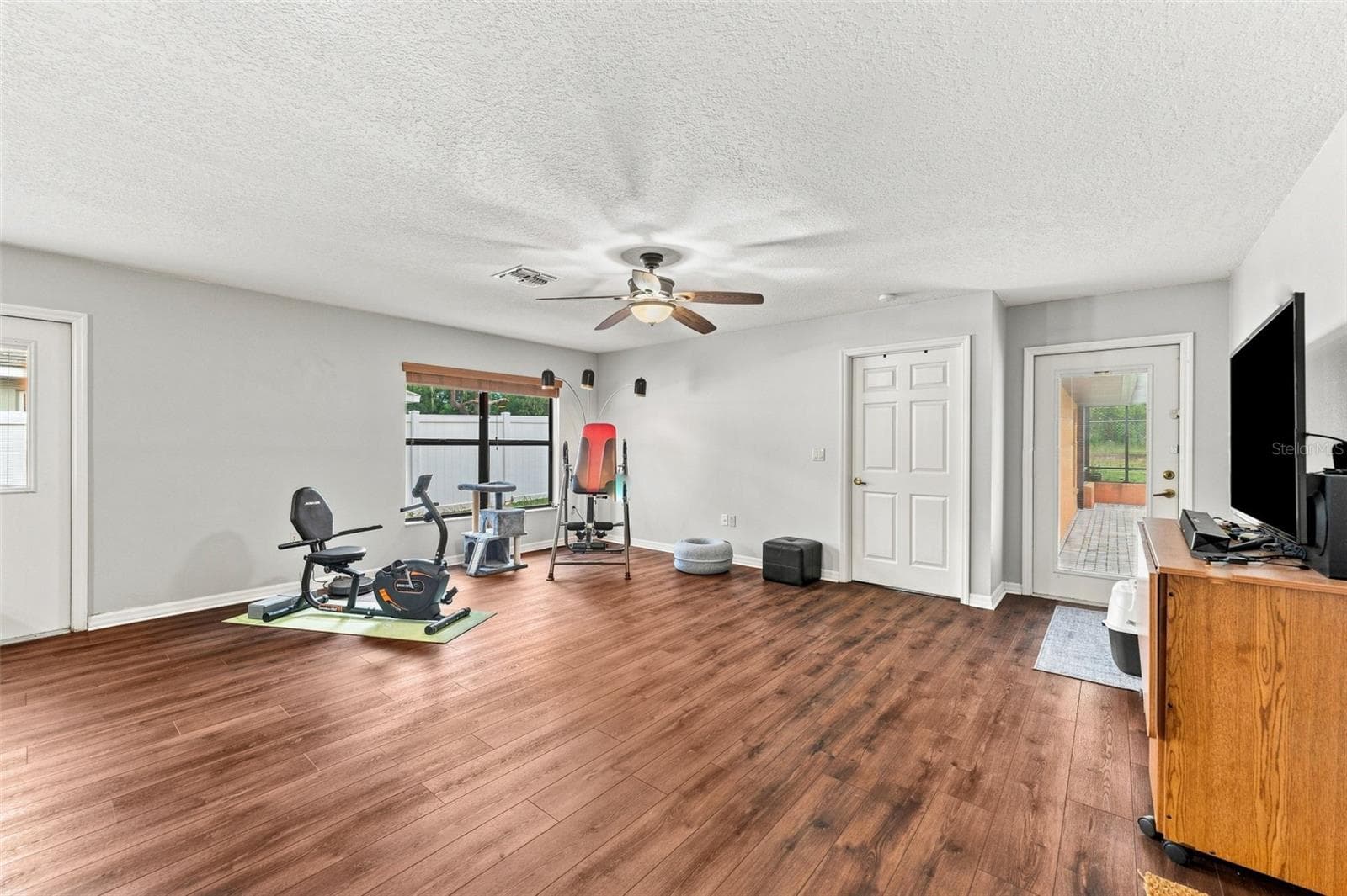 Single Family Residence at 4289 CASTLE AVE, SPRING HILL, photo 32 of 52