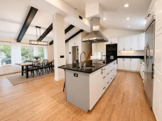 Single Family Residence at 1909 OLD SAWMILL RD, BRANDON, photo 3 of 17