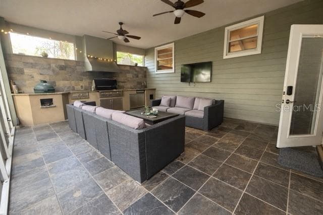 Single Family Residence at 1909 OLD SAWMILL RD, BRANDON, photo 17 of 17