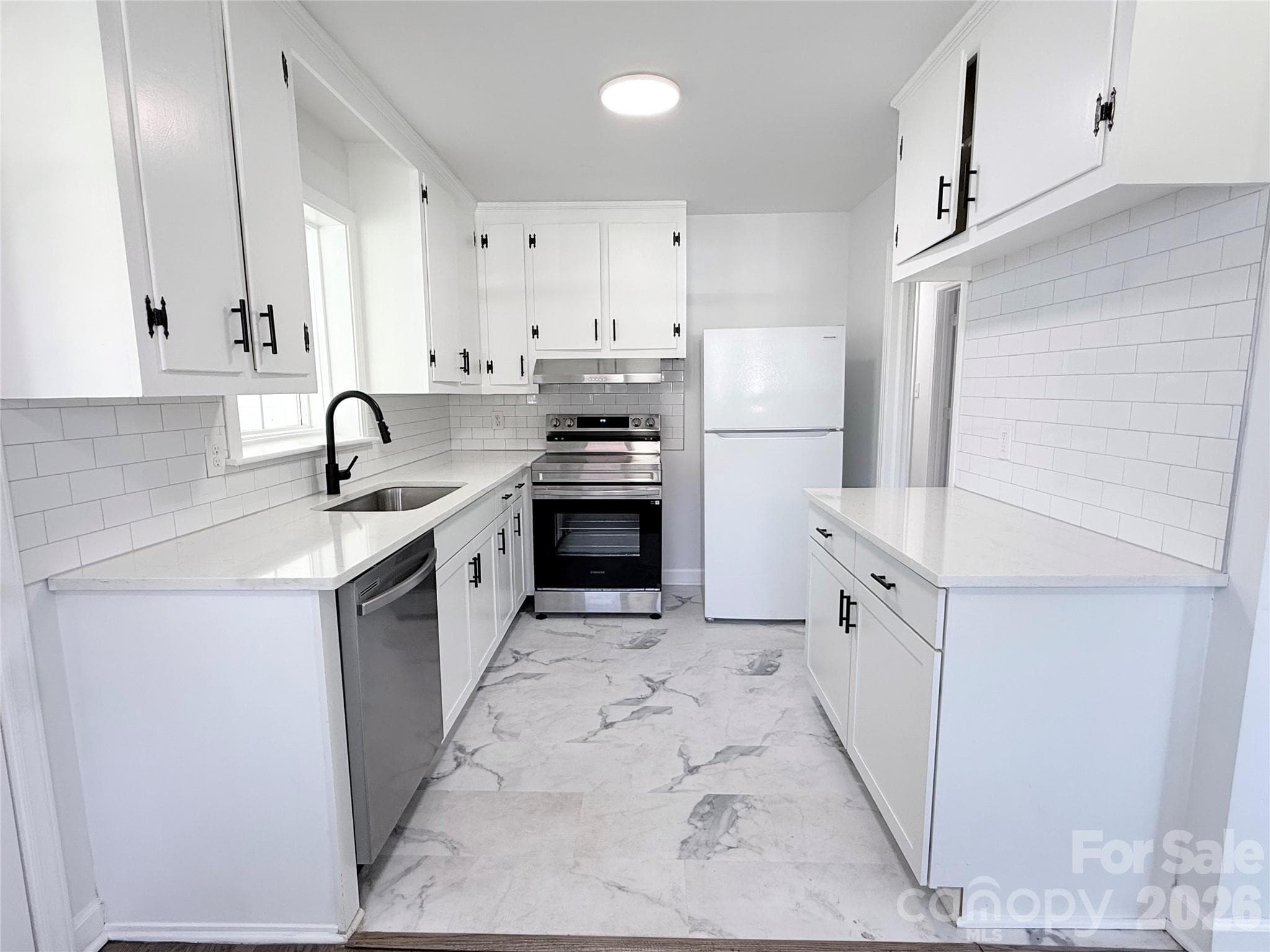 Kitchen - 1507 W Horah Street, Salisbury