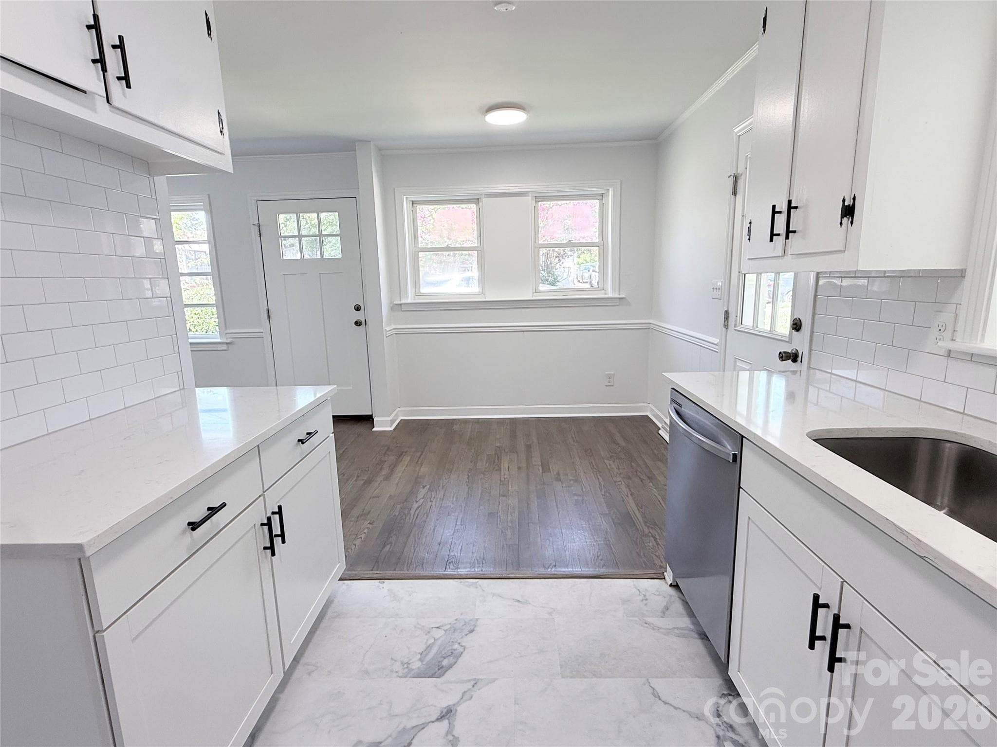 Kitchen & Dining area - 1507 W Horah Street, Salisbury