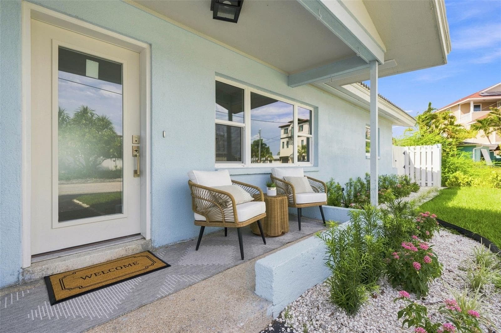 Welcome home. - 360 145TH AVE E, MADEIRA BEACH