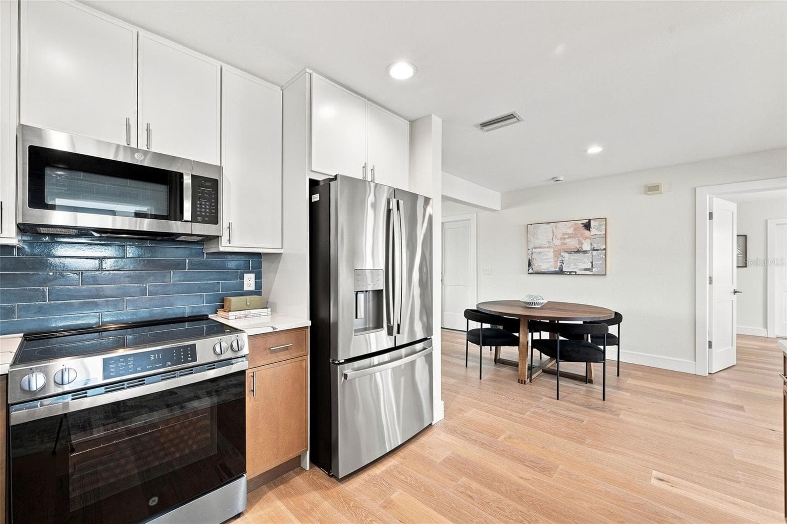 New appliances. - 360 145TH AVE E, MADEIRA BEACH