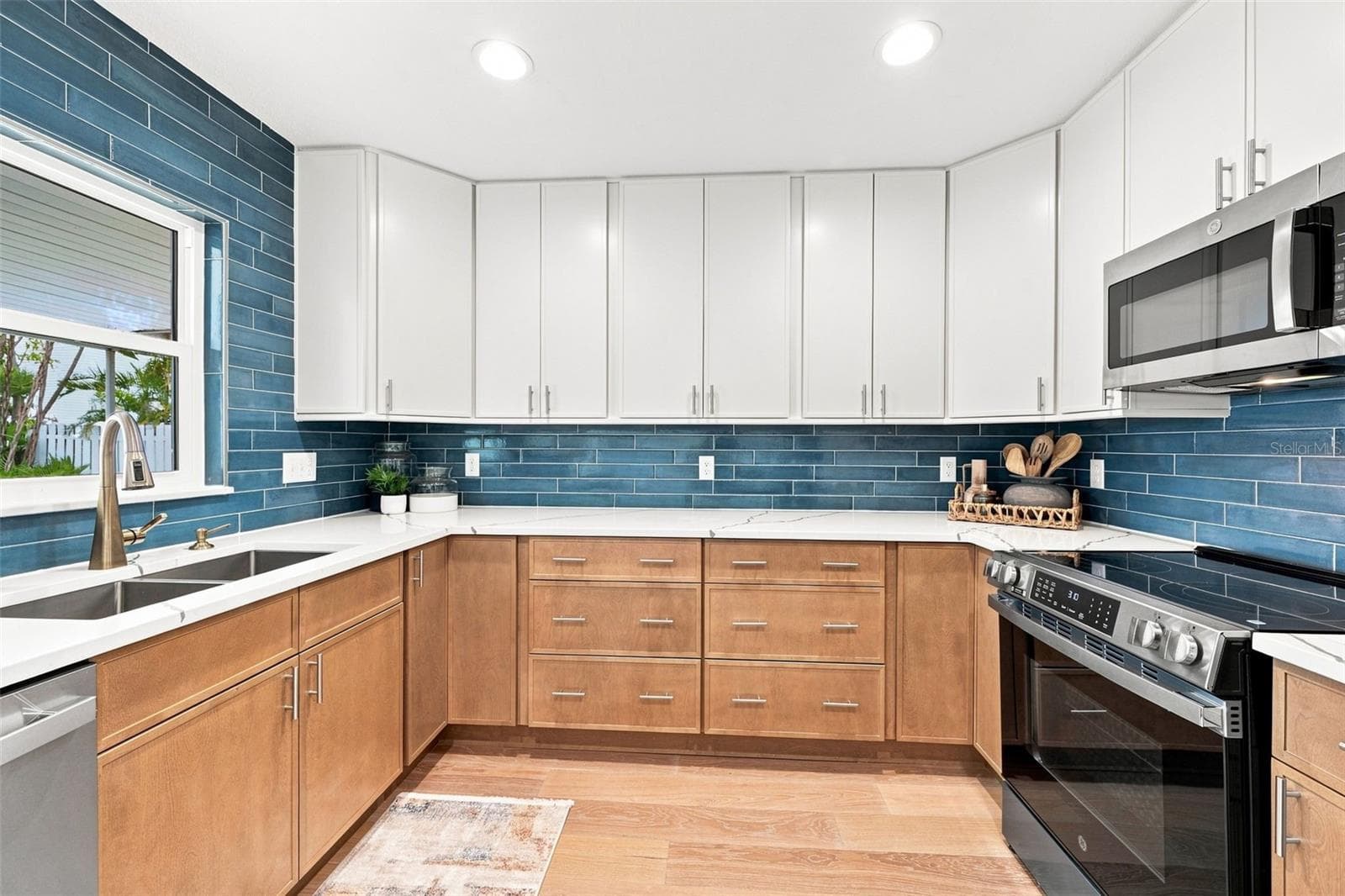 Time to whip something up. - 360 145TH AVE E, MADEIRA BEACH