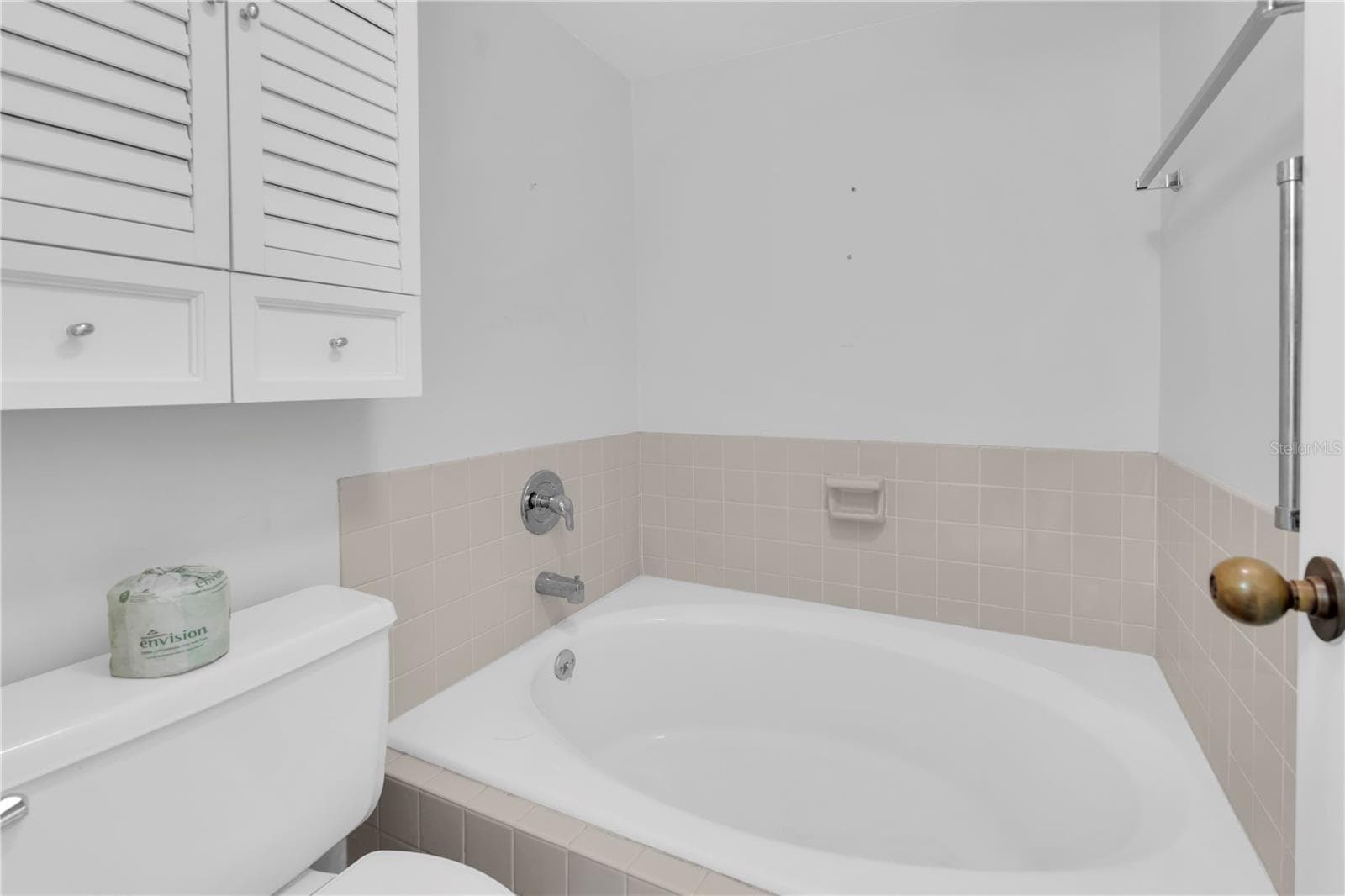 Primary Bathroom - 5950 PELICAN BAY PLZ S #601, GULFPORT