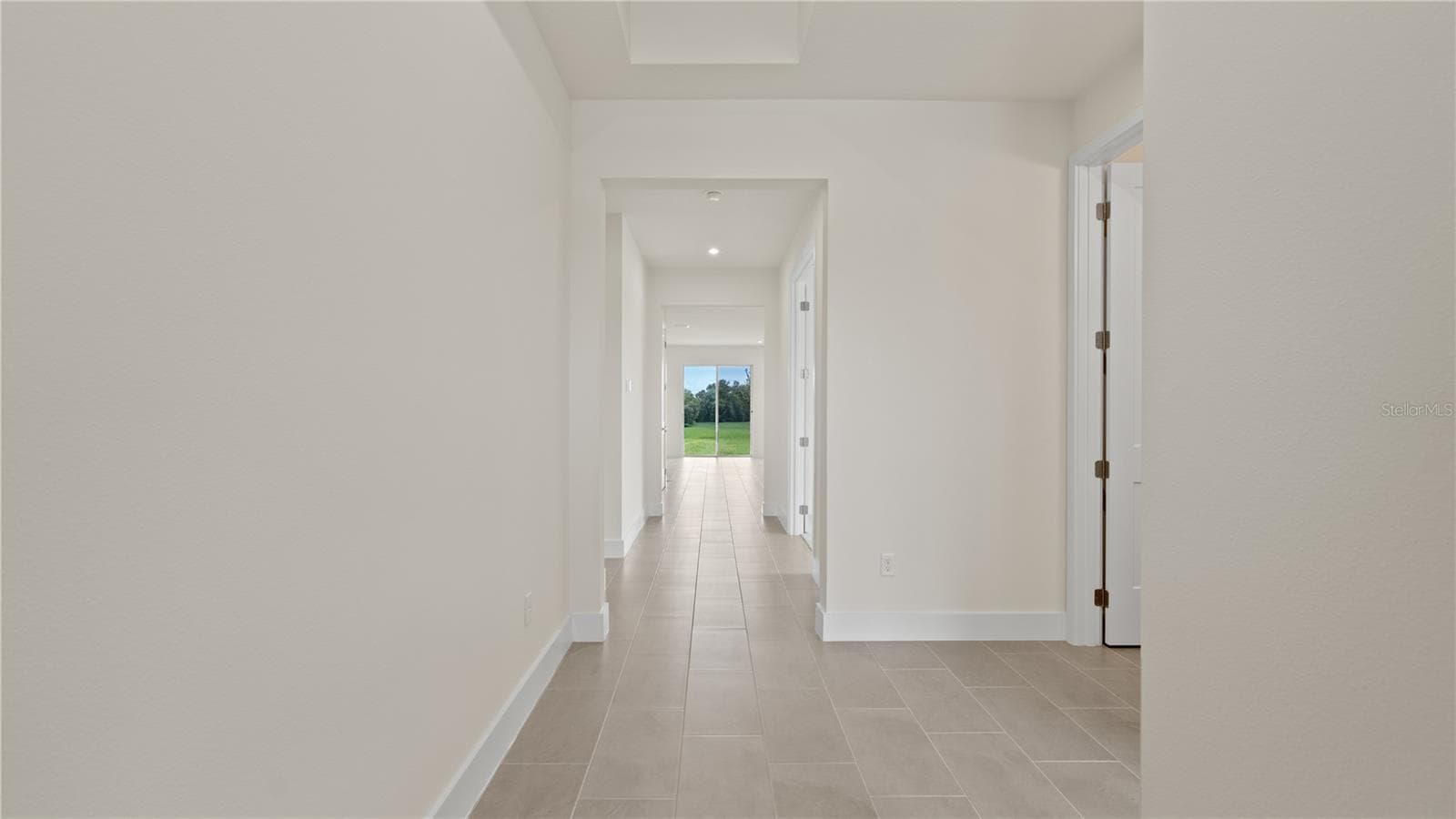 Single Family Residence at 30273 RUSTIC MILL ST, MOUNT DORA, photo 15 of 35