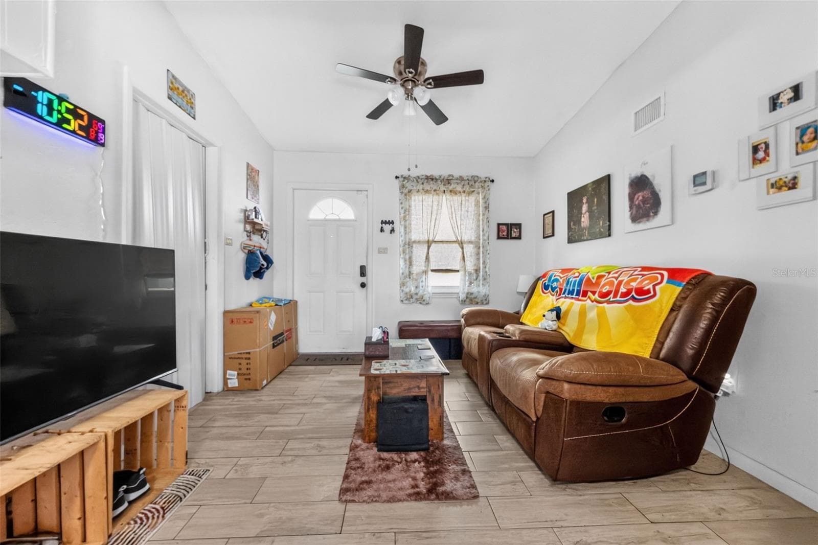 Single Family Residence at 3100 CRESTWOOD DR, PORT CHARLOTTE, photo 3 of 39